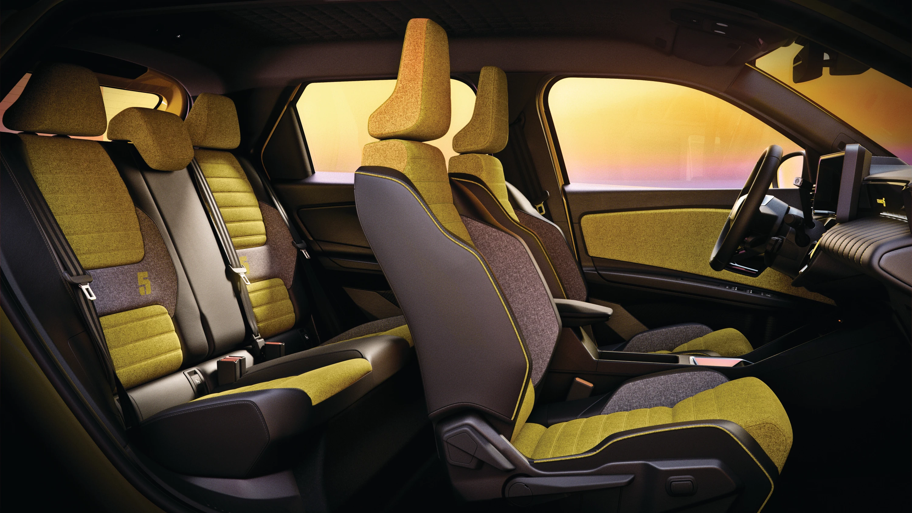 Renault 5 E-Tech 40kWh 120hp seats view