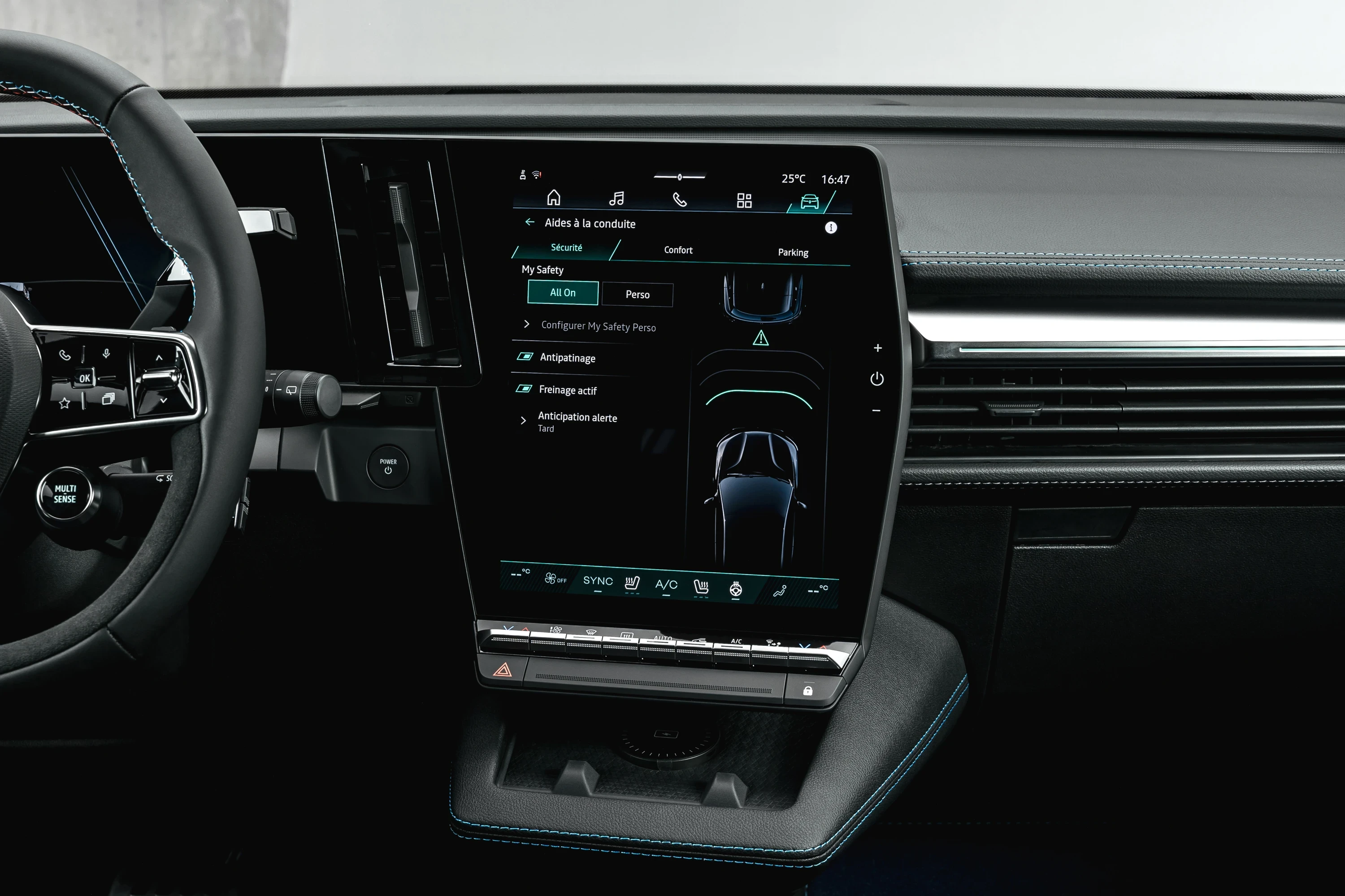 Renault Megane E-Tech 67 kWh screens view