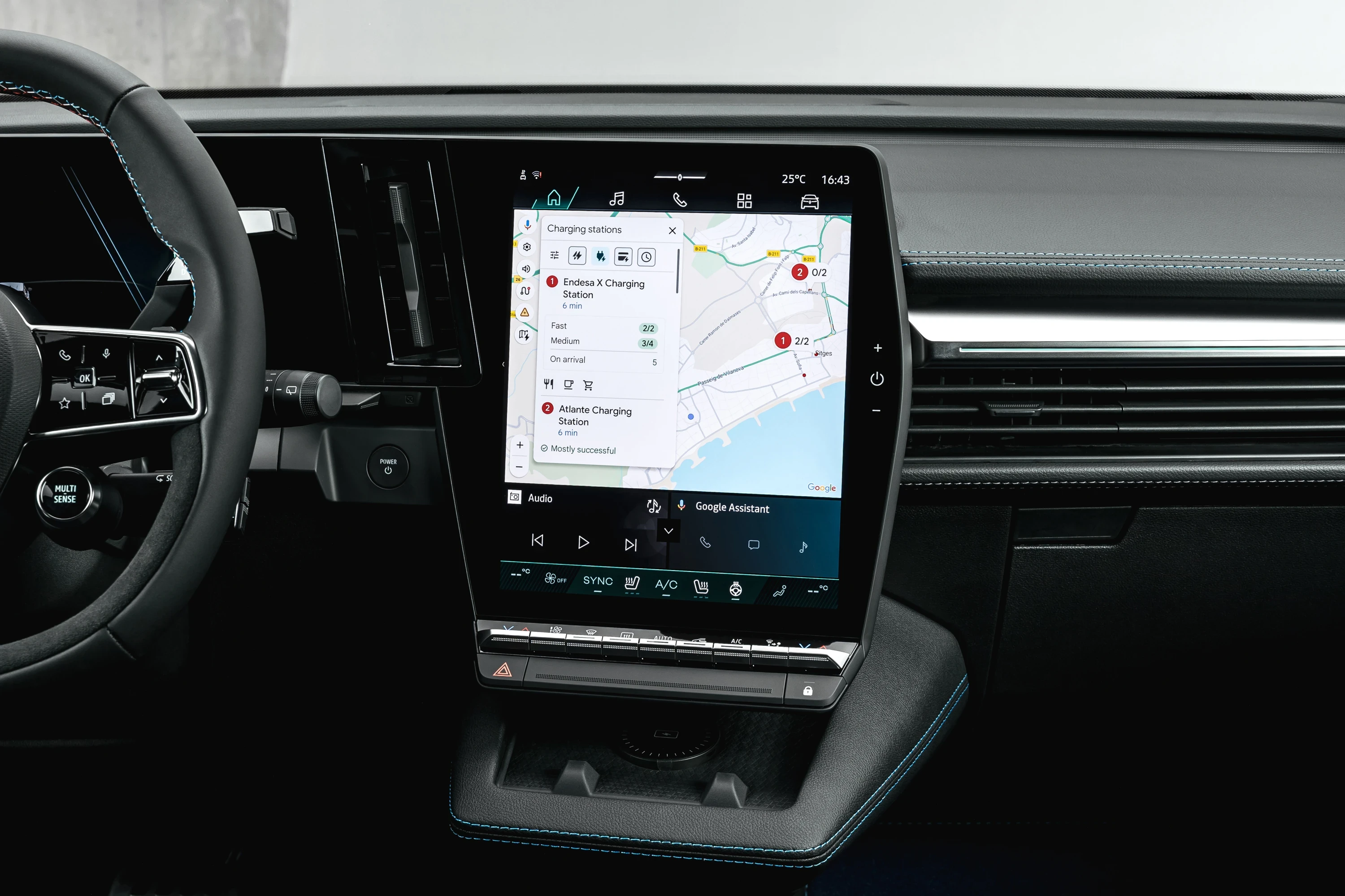Renault Megane E-Tech 67 kWh screens view