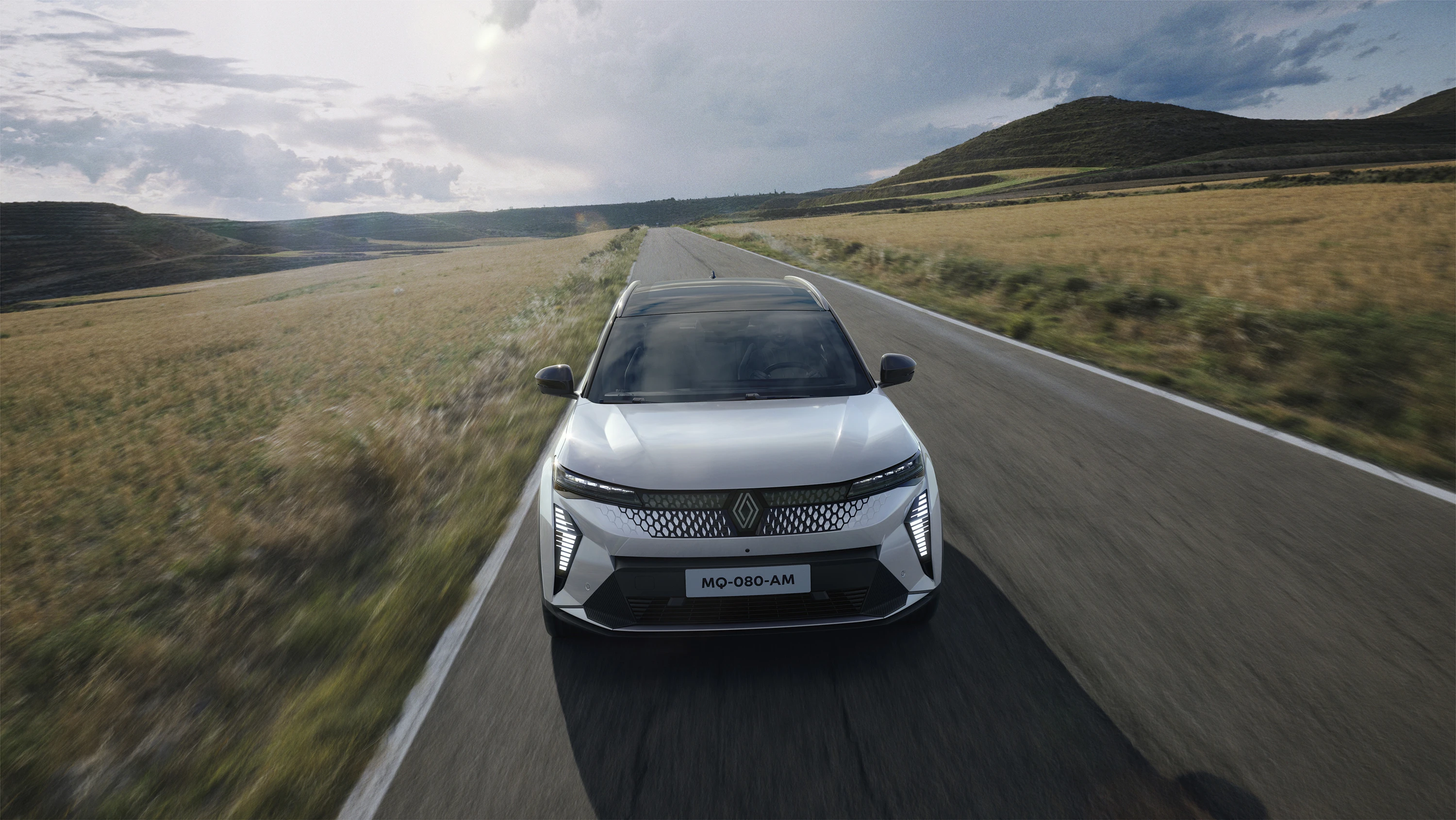 Renault Scenic E-Tech electric exterior view
