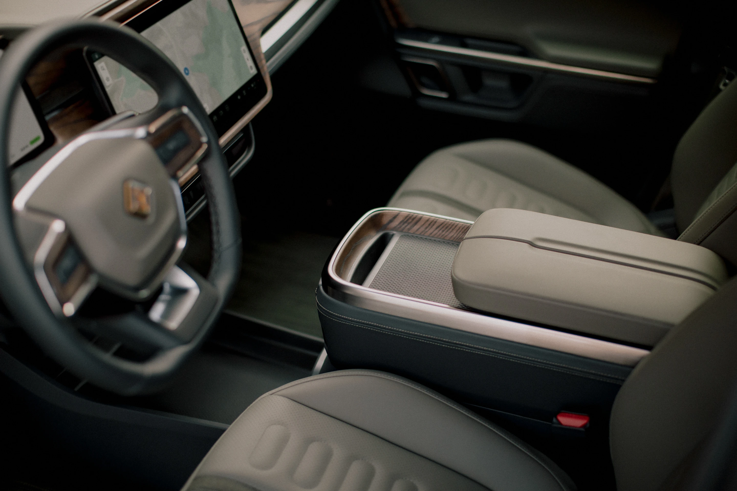 Rivian R1T Performance Dual-Motor AWD LP (GEN1) interior view