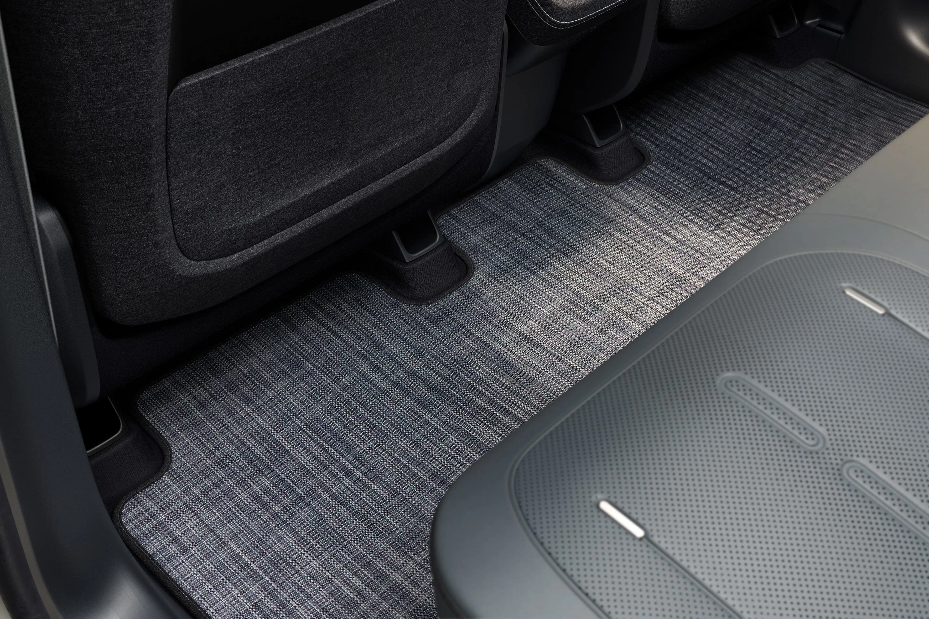 Rivian R2 Dual-Motor AWD details view
