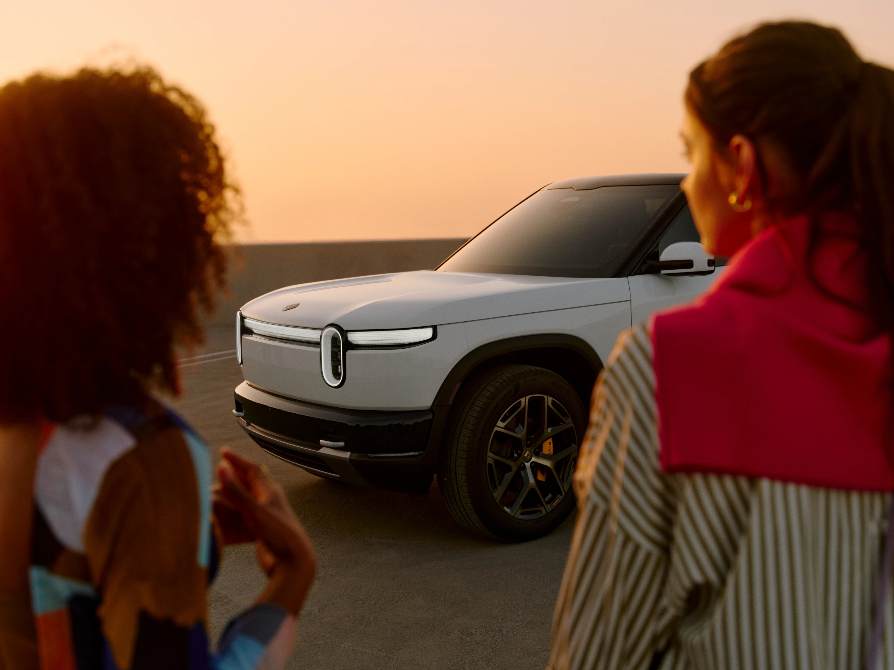 Rivian R2 Dual-Motor AWD exterior view