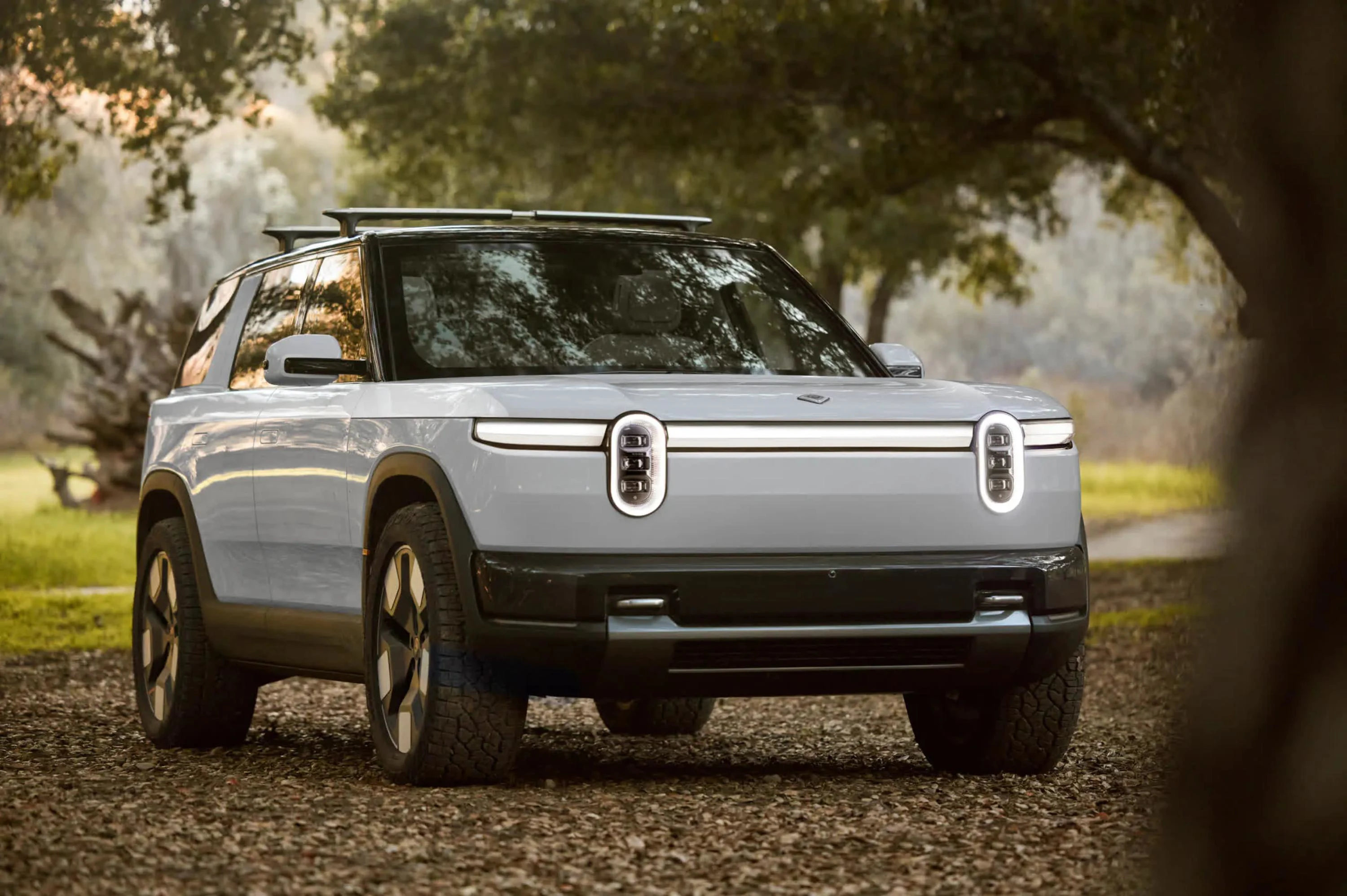 Rivian R2 Dual-Motor AWD exterior view