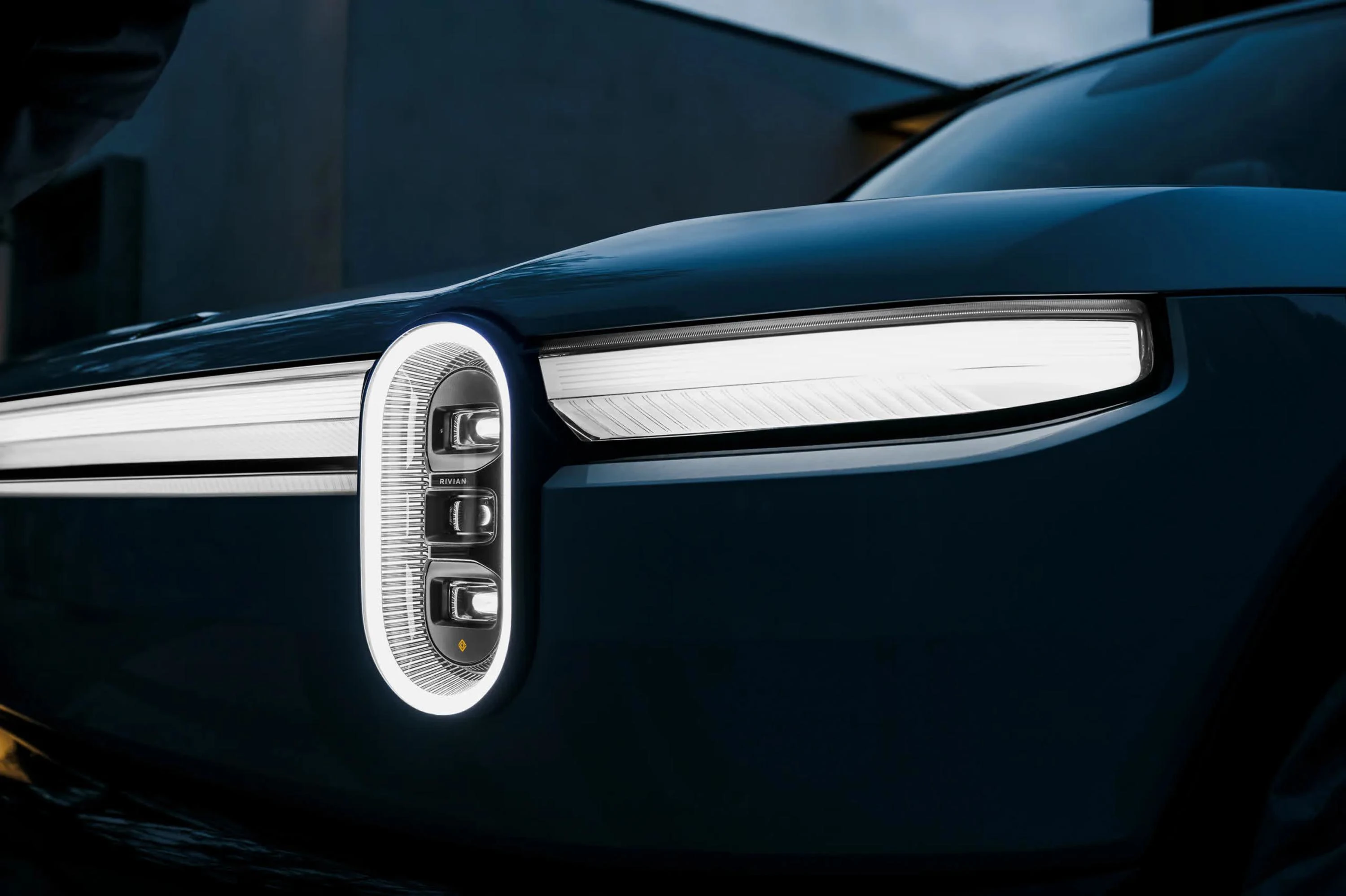 Rivian R2 Dual-Motor AWD Performance headlights view