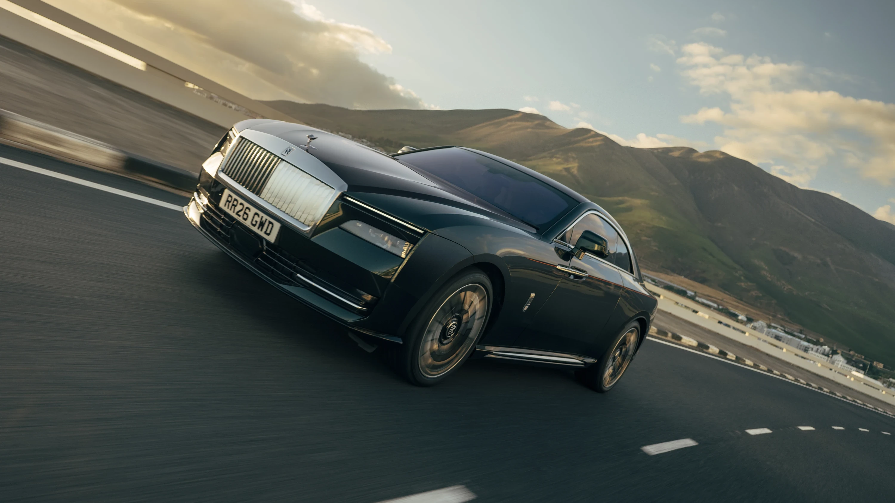 Rolls-Royce Spectre Series II exterior view
