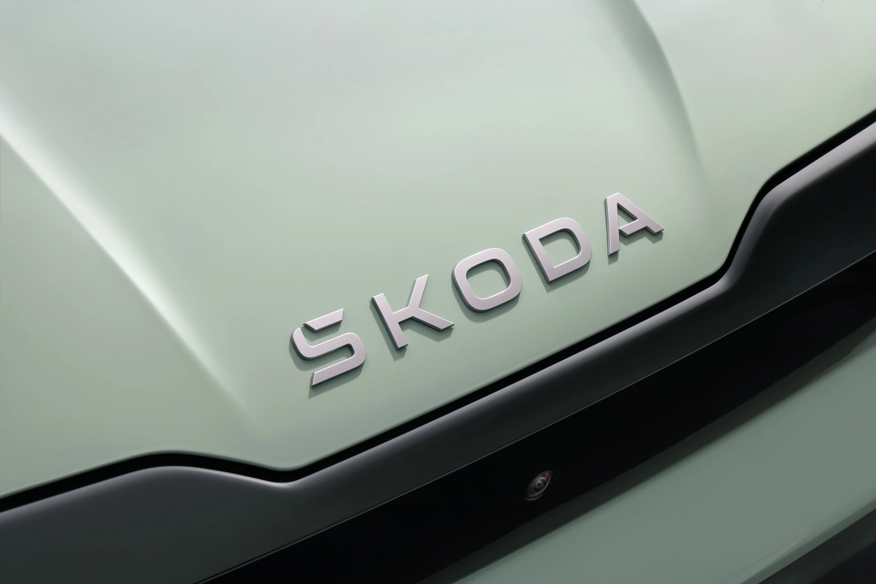SKODA Elroq 60 details view