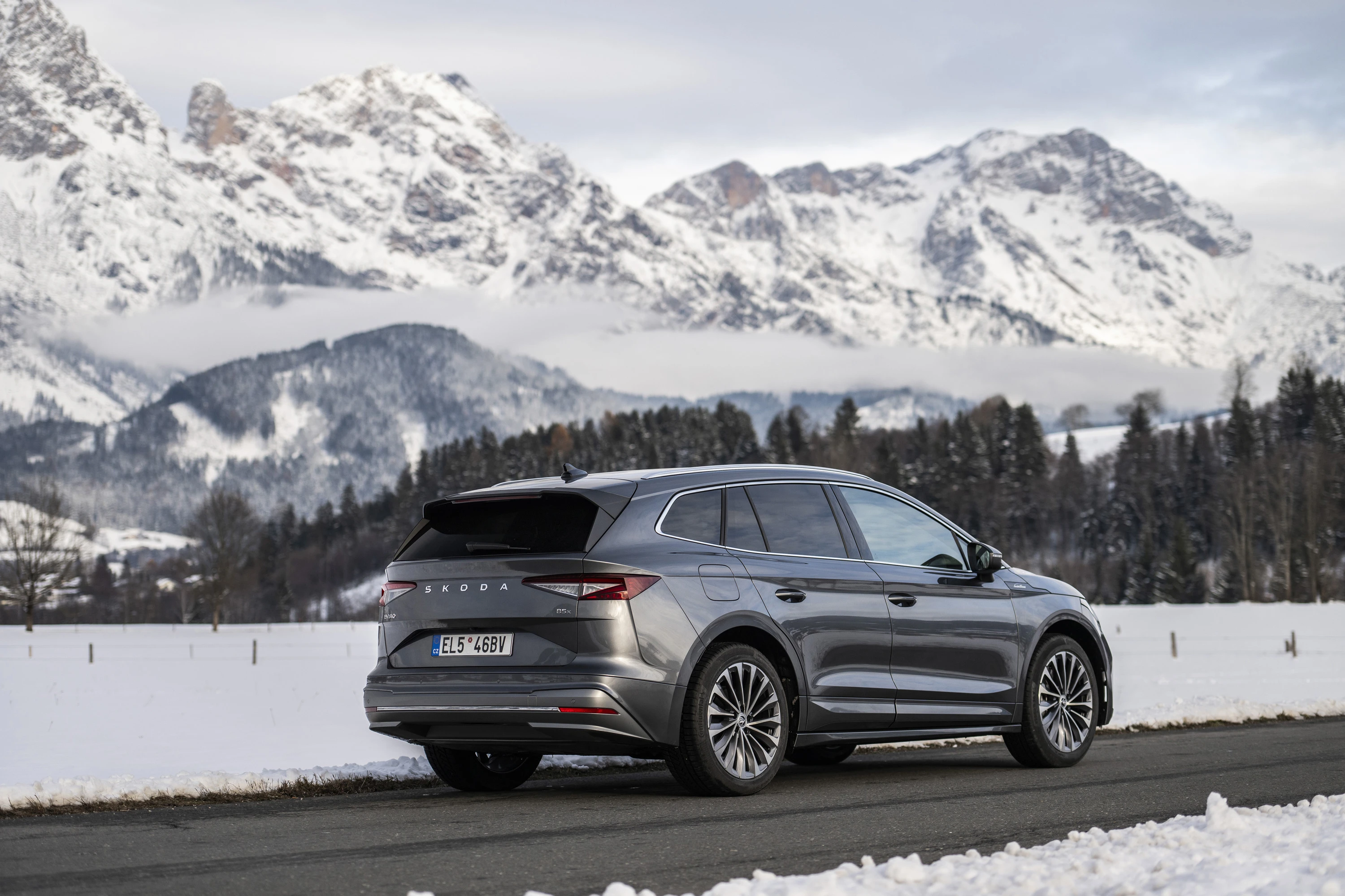 SKODA ENYAQ 60 (GEN2) exterior view