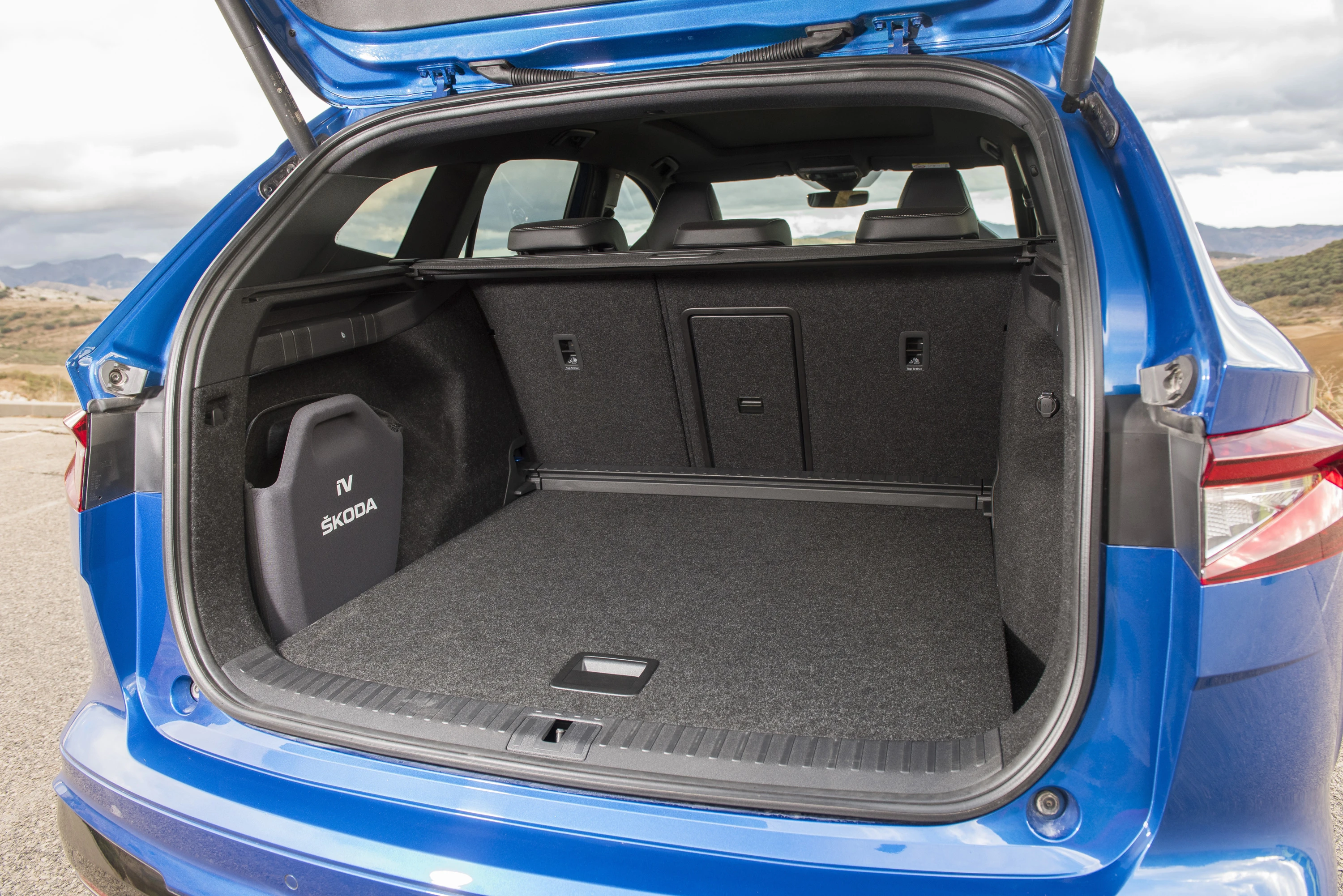 SKODA ENYAQ 60 (GEN2) trunk view