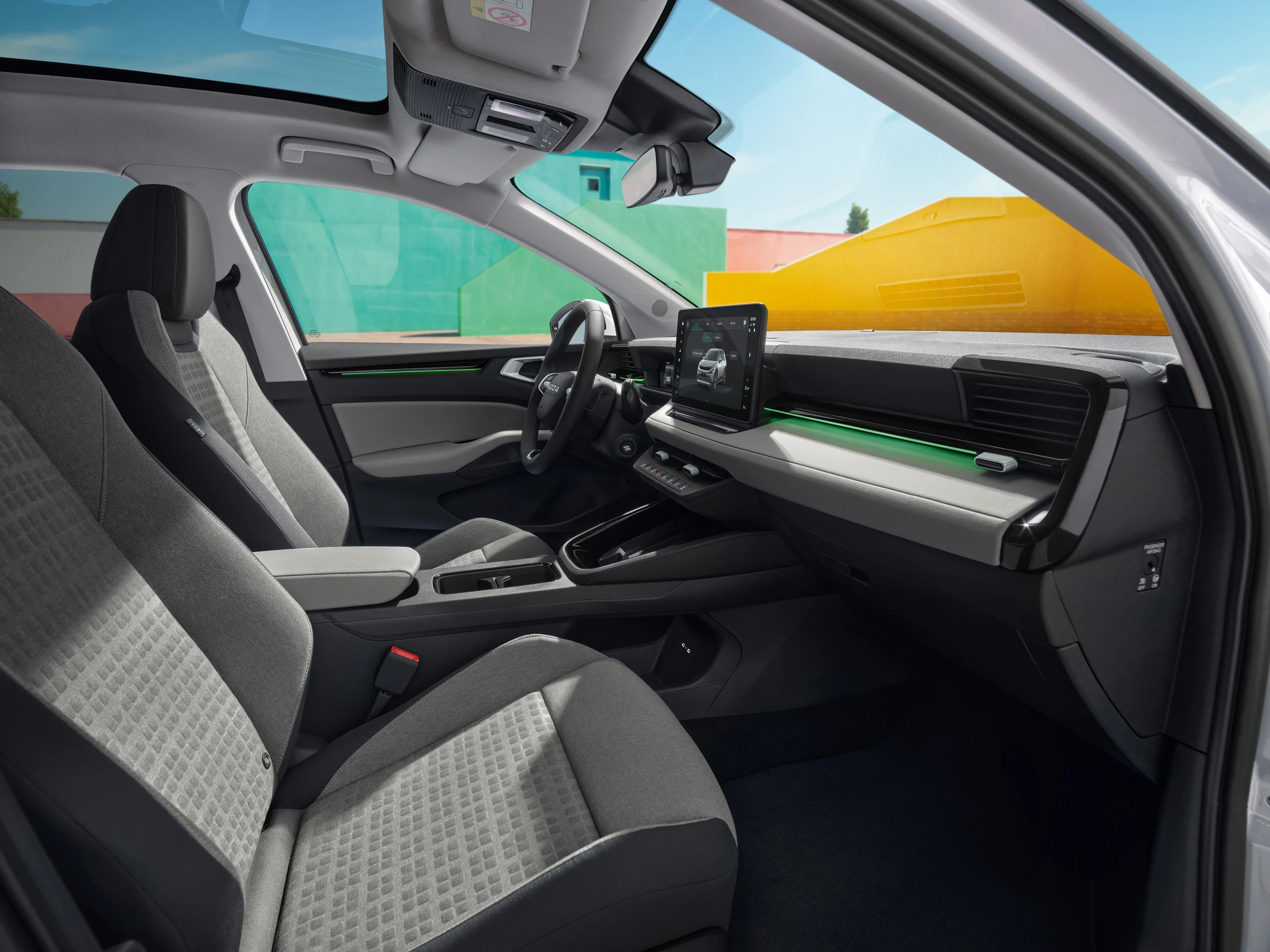 Skoda Epiq 40 frontseats view
