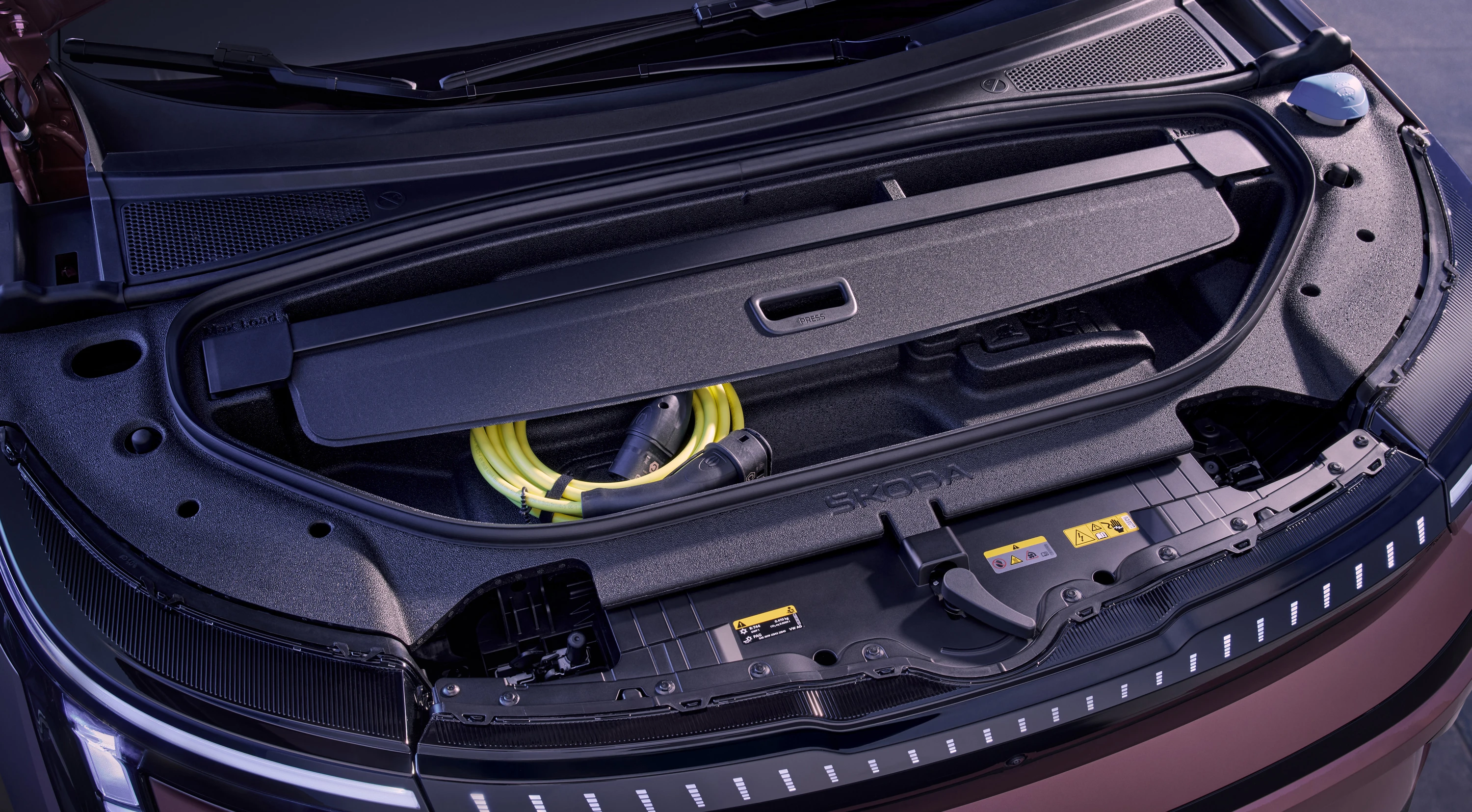 Skoda Peaq 60 frunk view