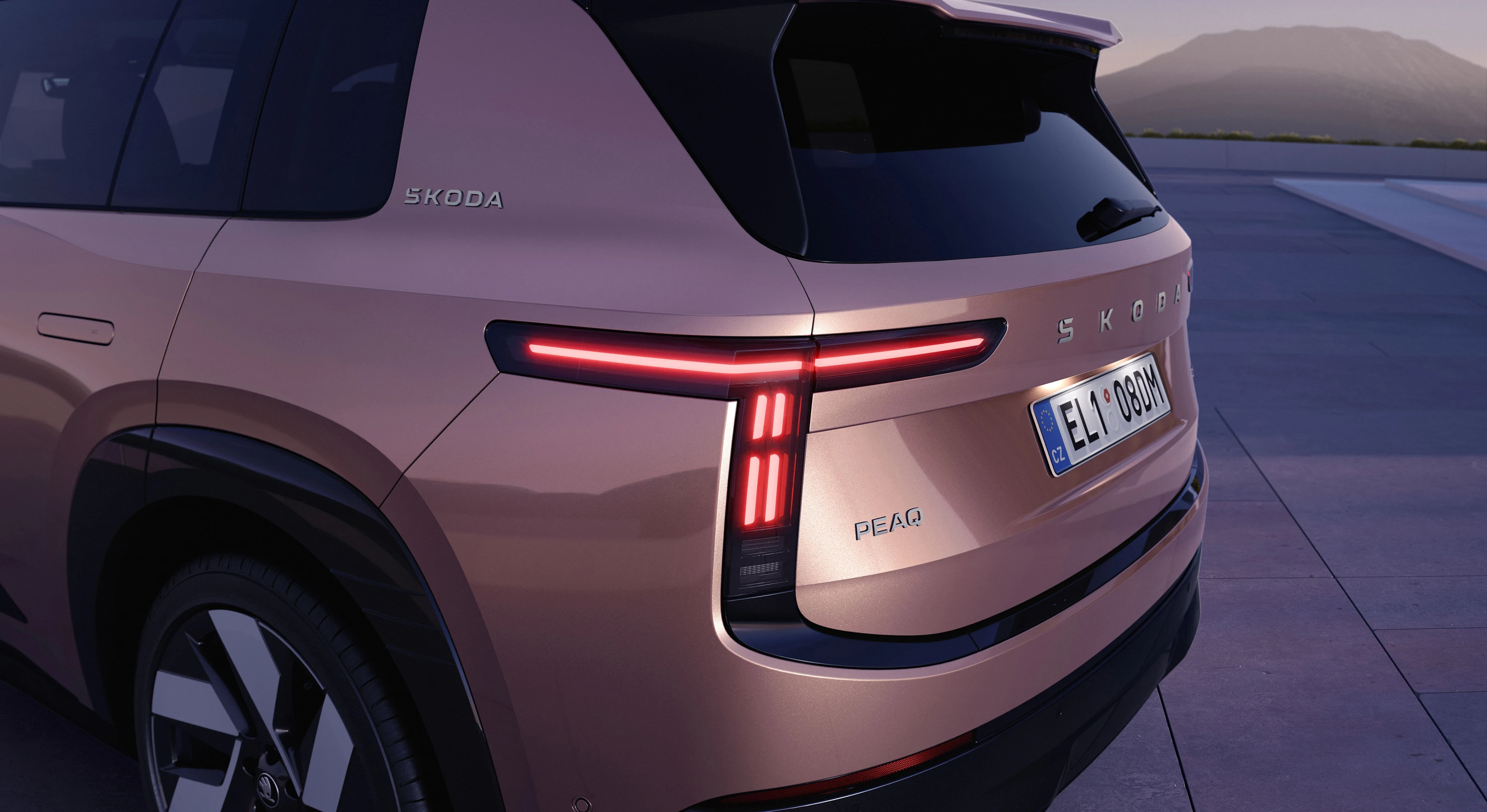 Skoda Peaq 90x exterior view