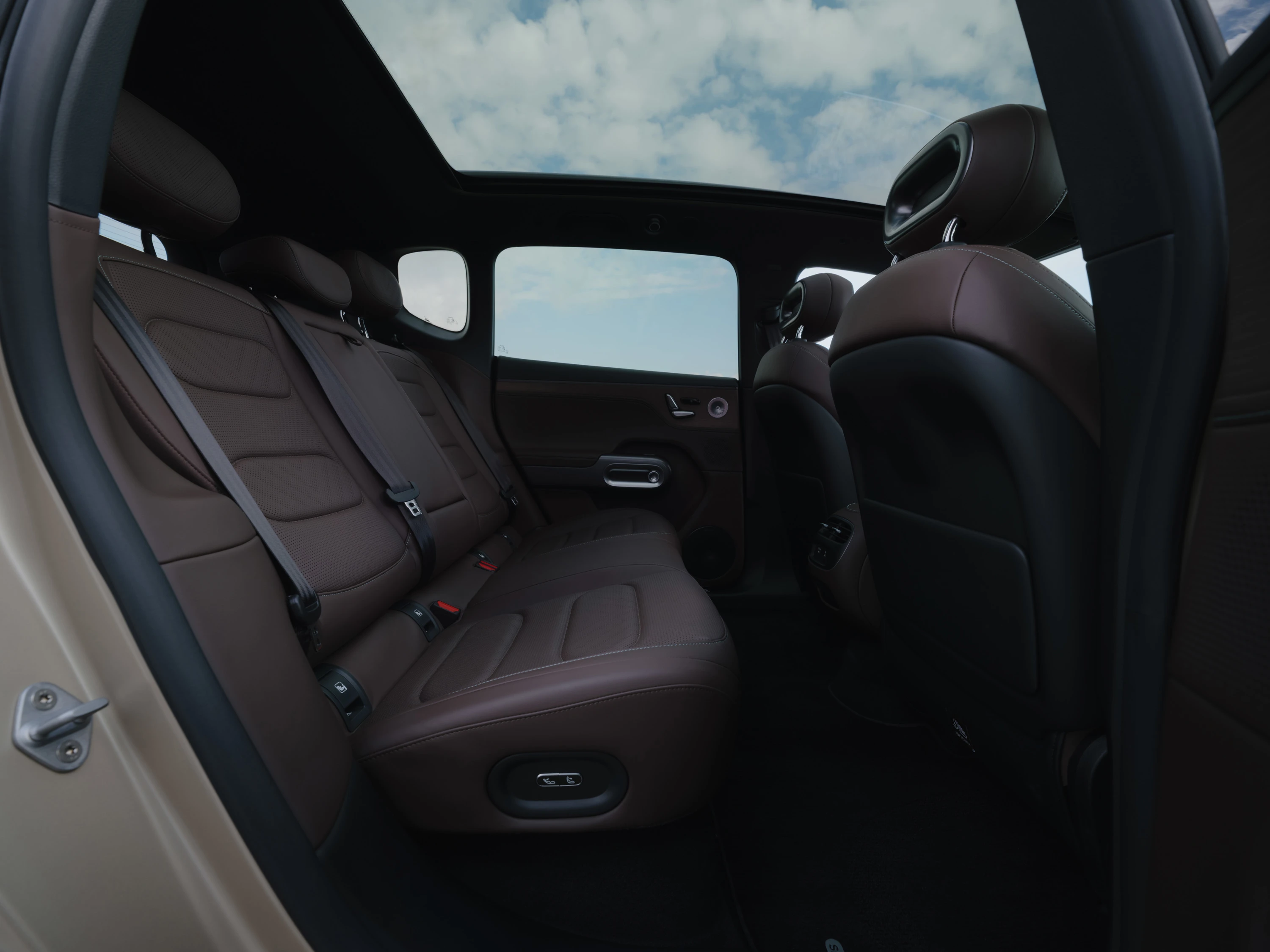 Smart #5 Pro+ secondrowseats view
