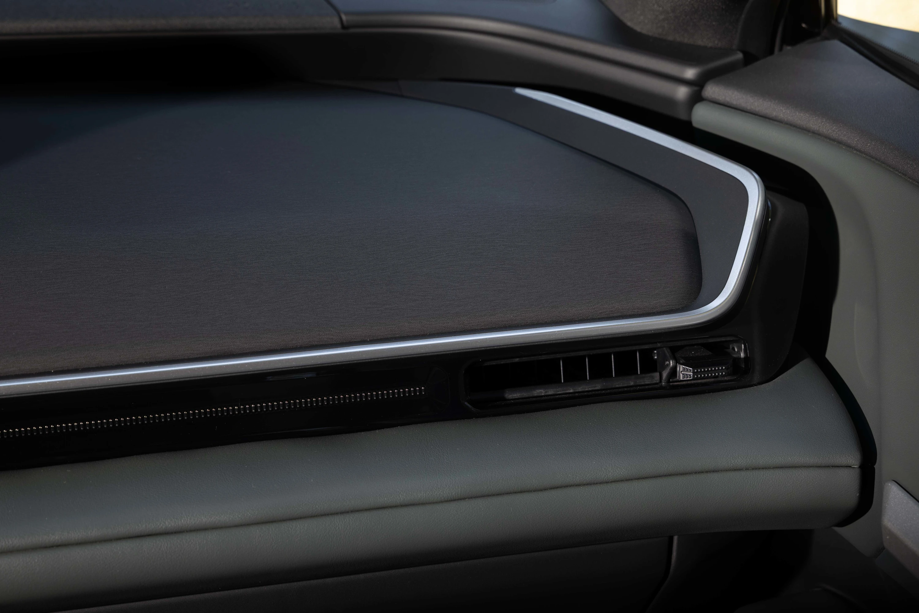 Subaru Getaway AWD 95.8 kWh details view