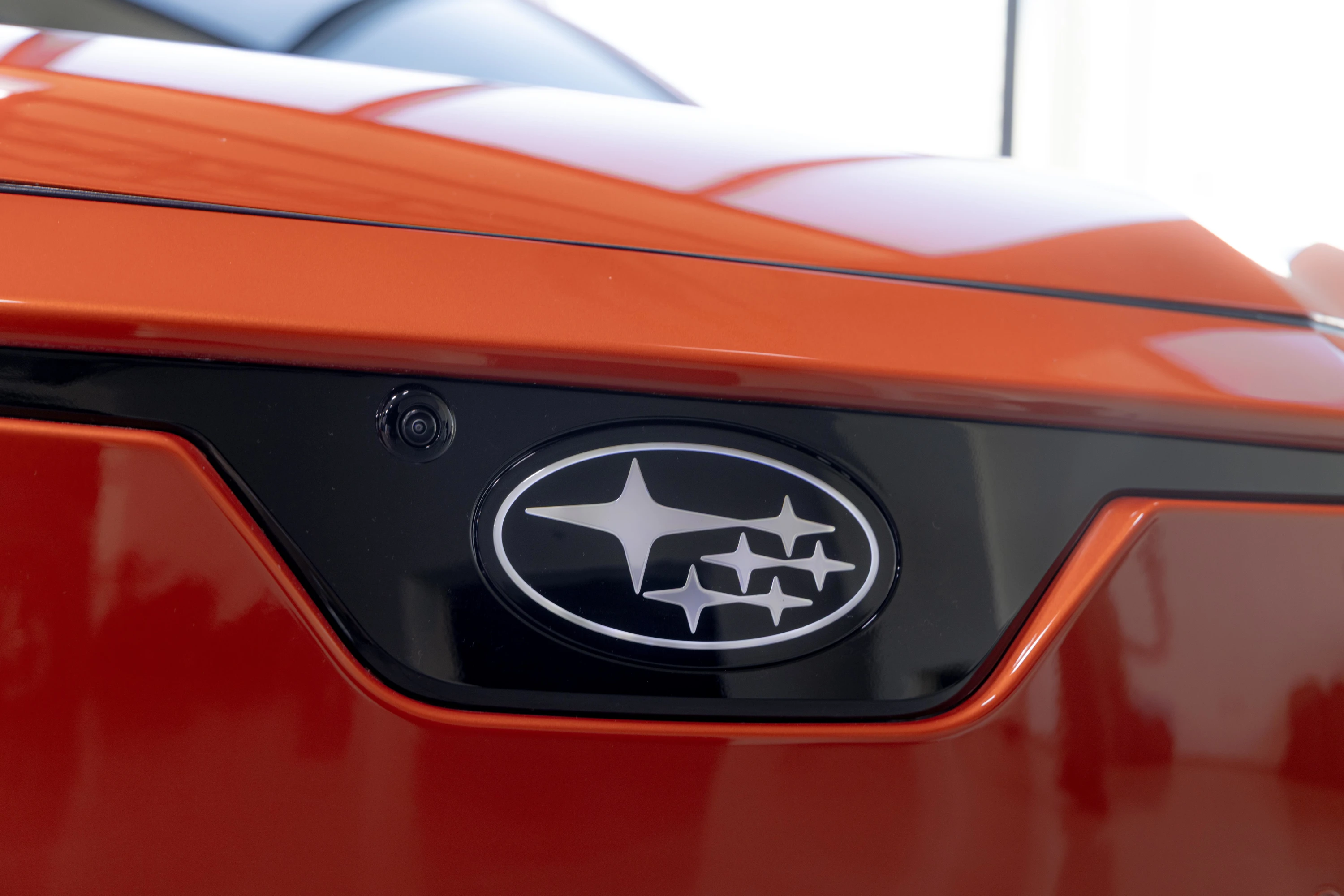 Subaru Uncharted AWD 77 kWh details view