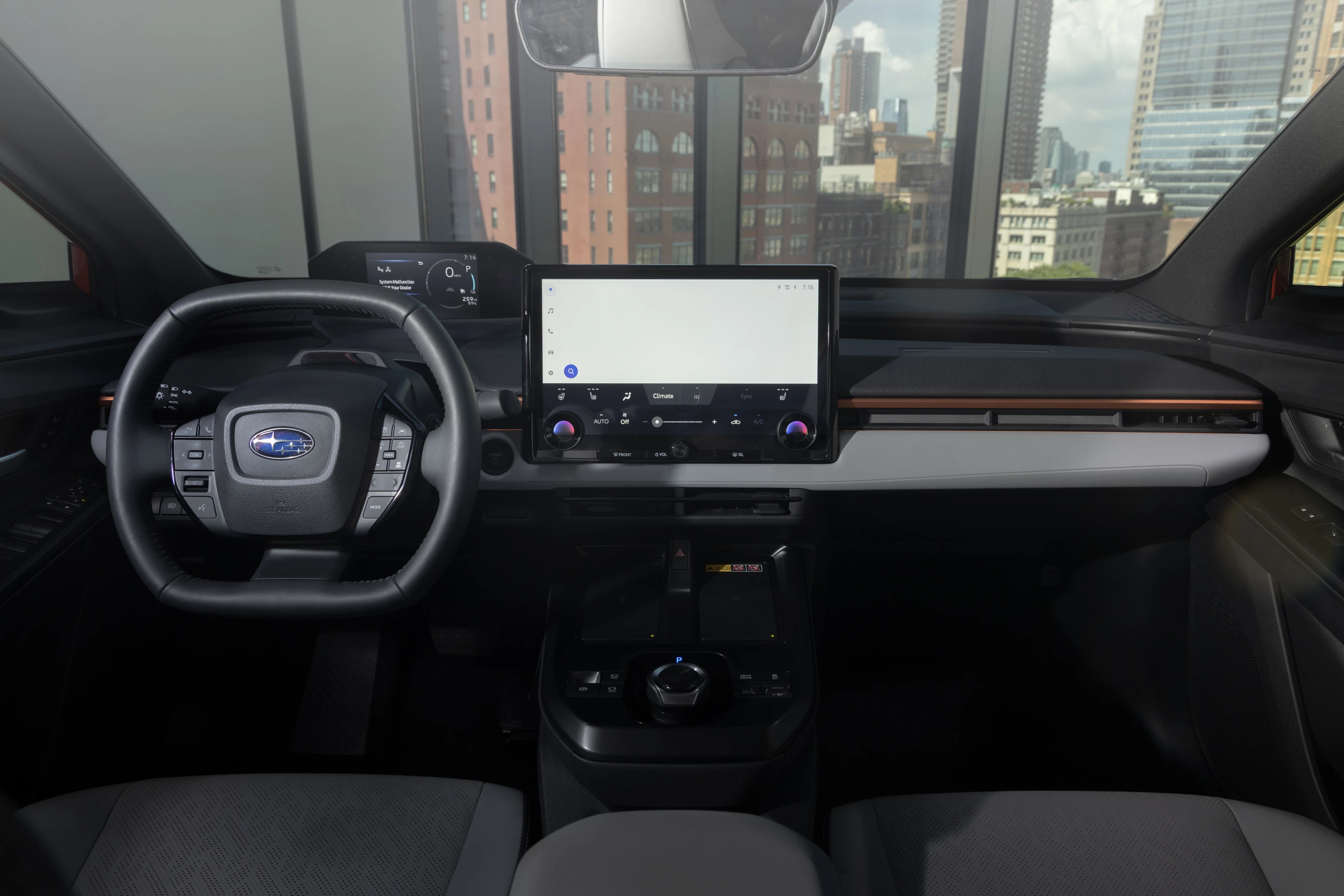 Subaru Uncharted AWD 77 kWh interior view