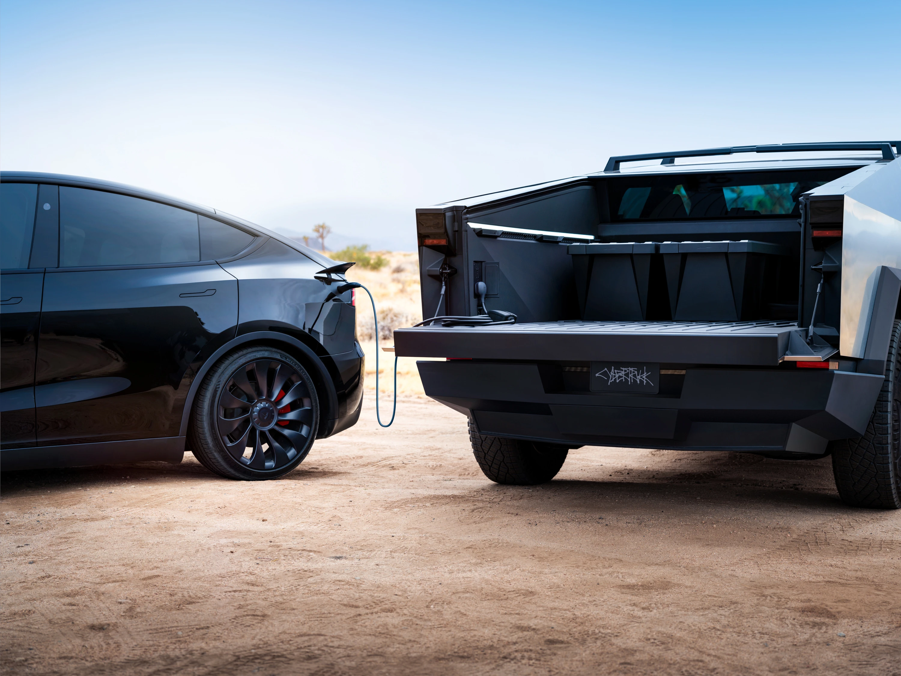 Tesla Cybertruck AWD v2g view