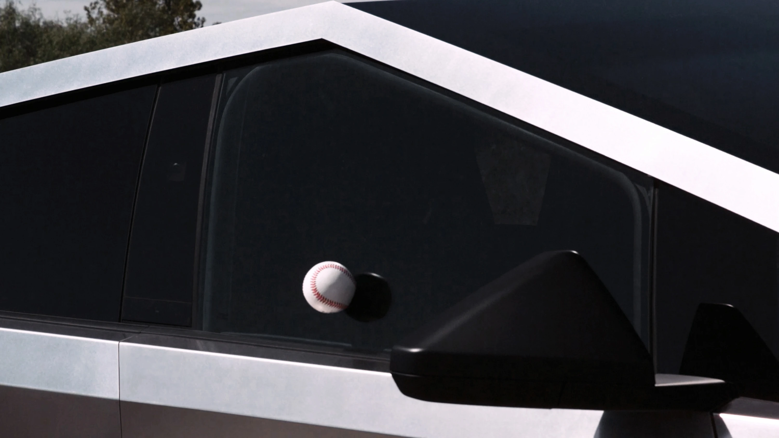Tesla Cybertruck AWD windows view