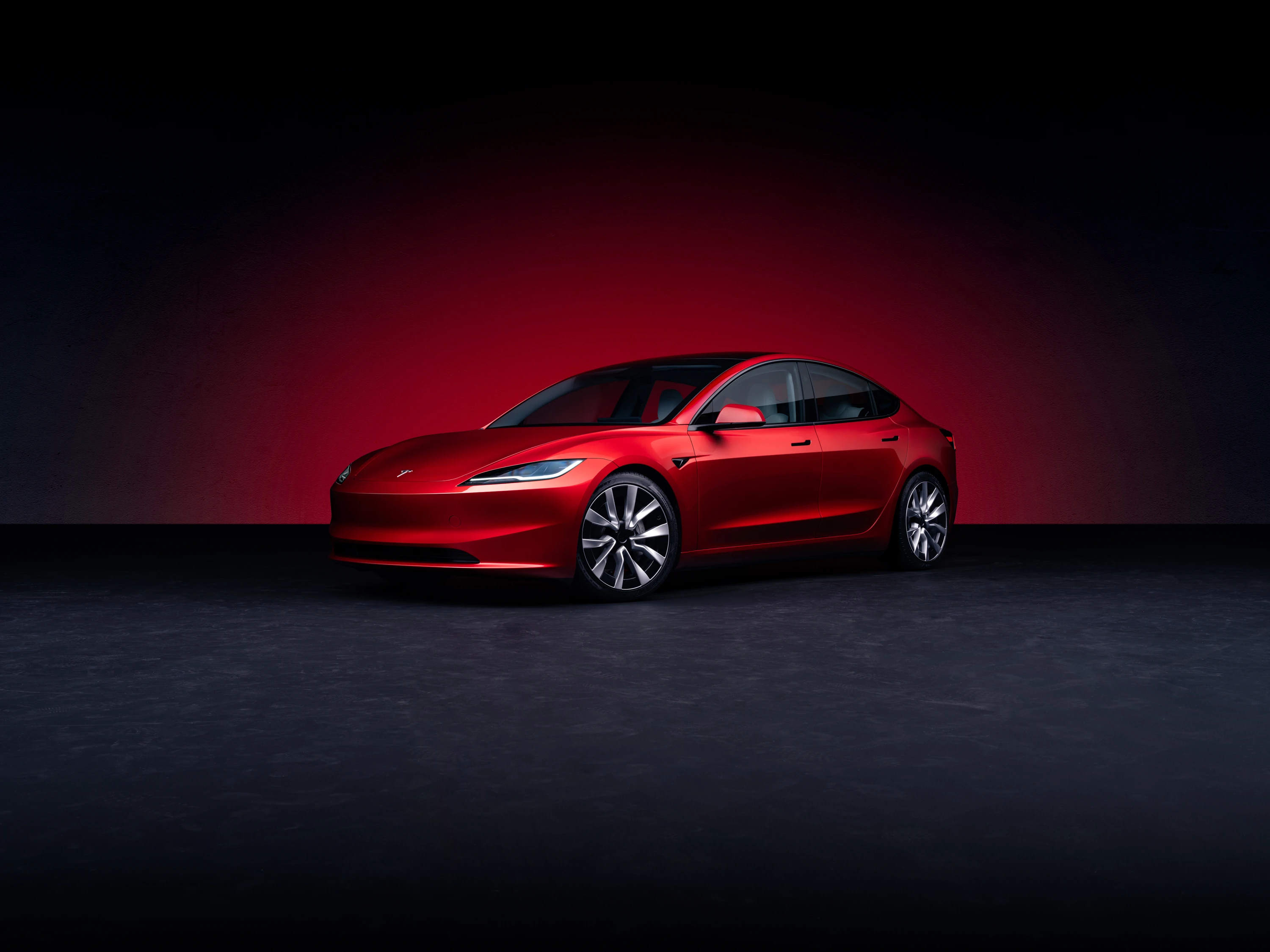 Tesla Model 3 Long Range exterior view
