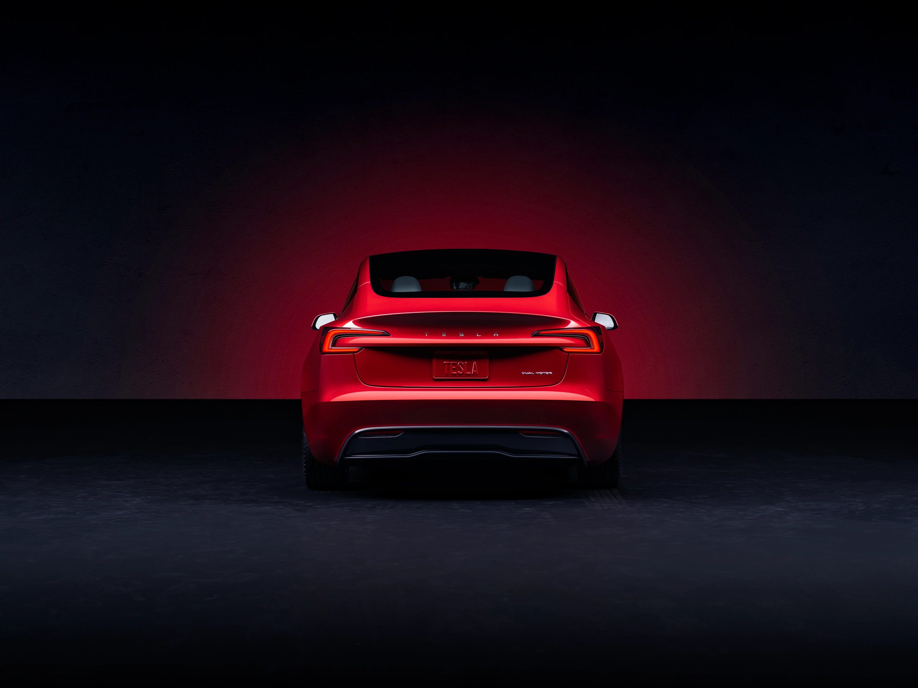 Tesla Model 3 Long Range exterior view
