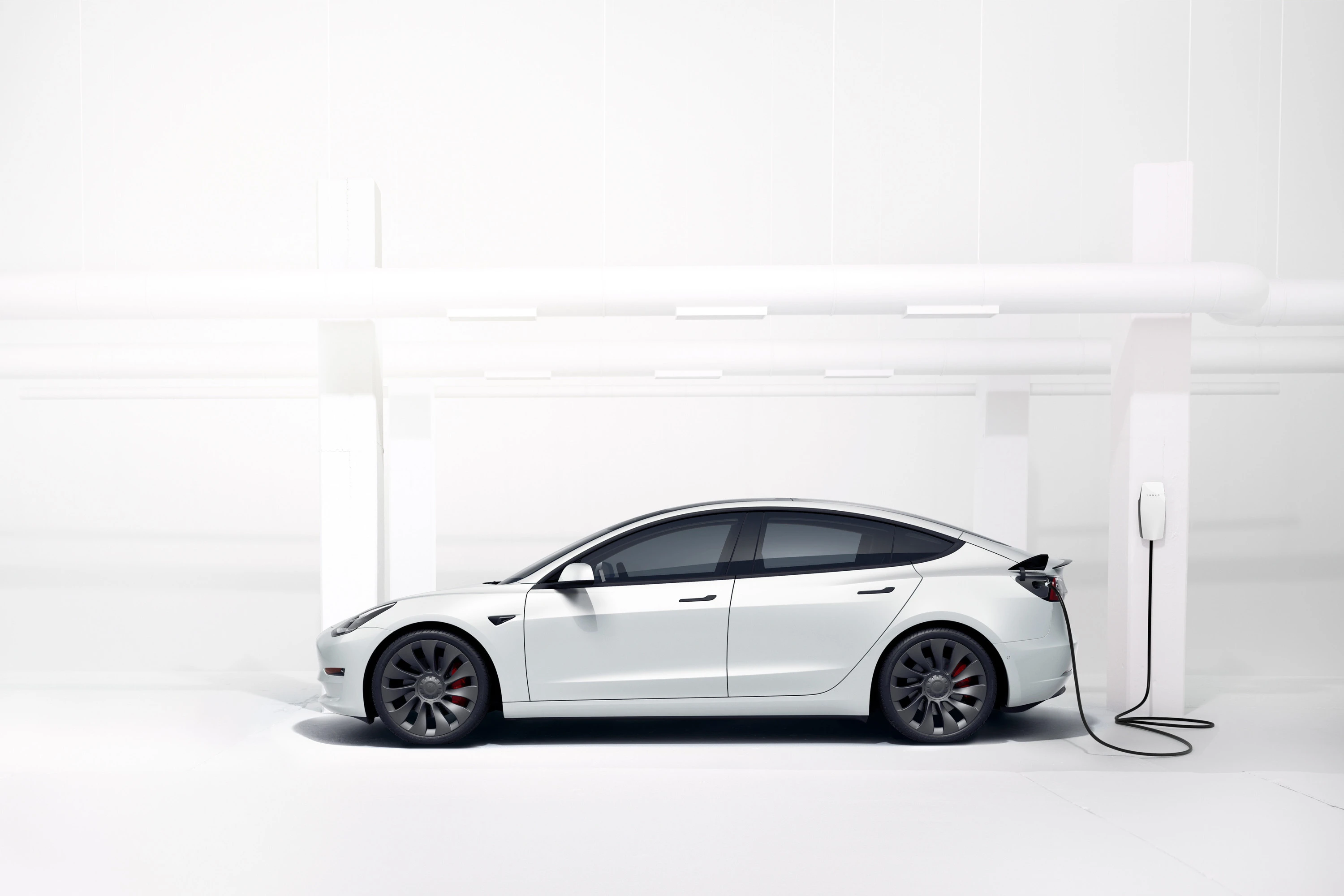Tesla Model 3 Long Range (GEN1) charging view