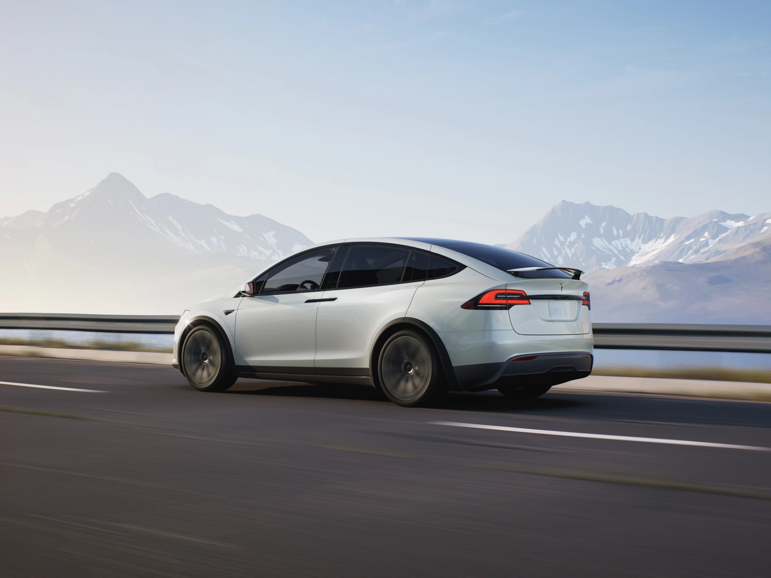 Tesla Model X Standard Range exterior view