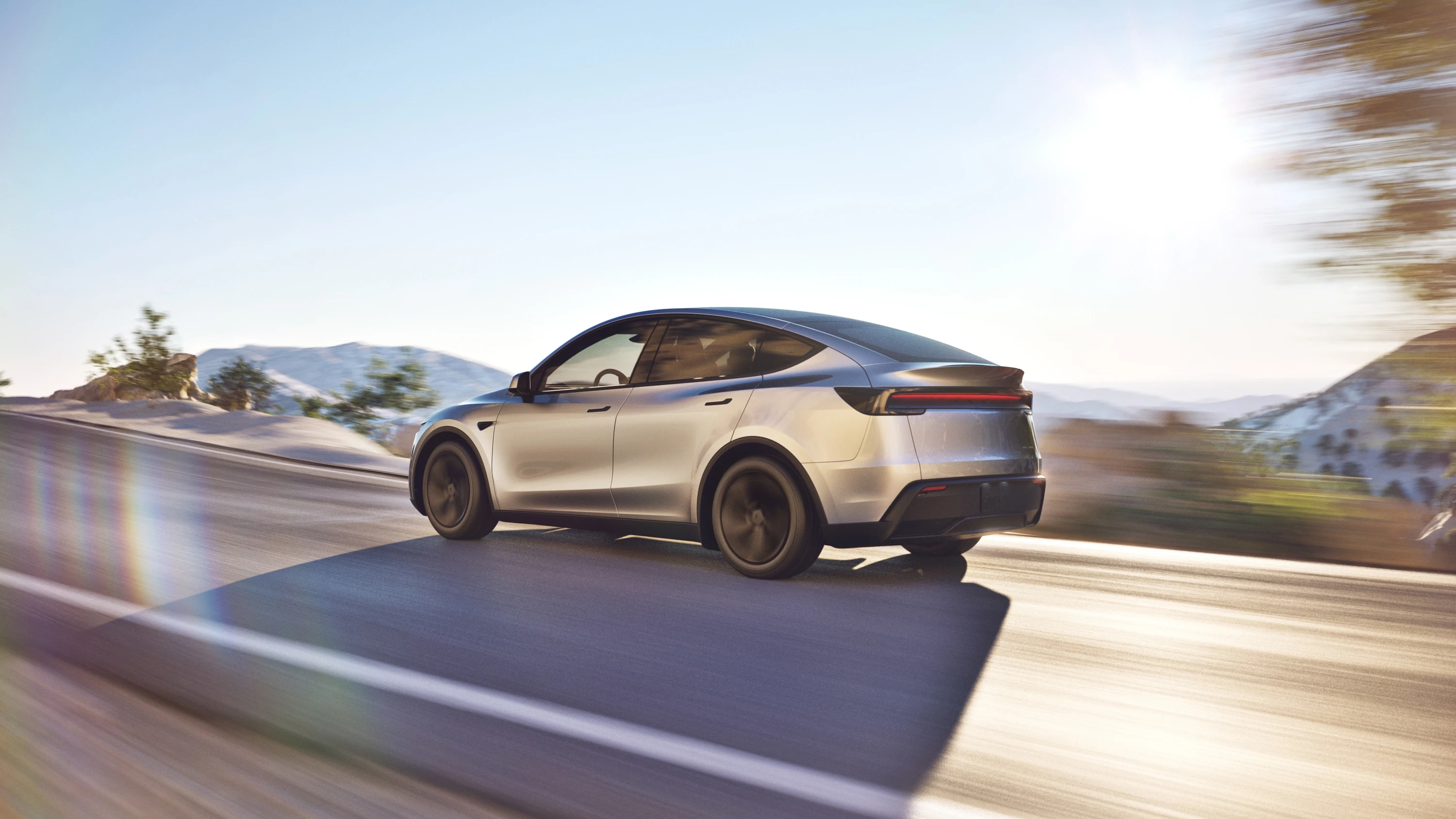 Tesla Model Y Premium AWD dynamic view