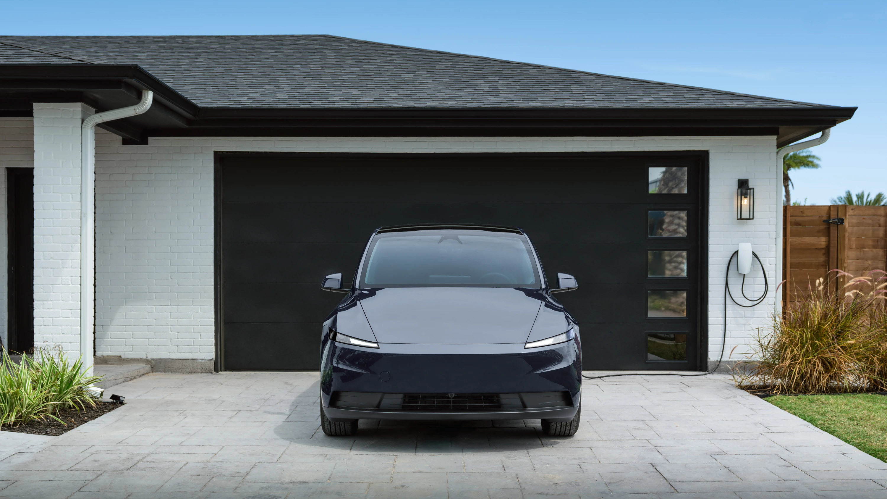 Tesla Model Y Standard Long Range RWD exterior view