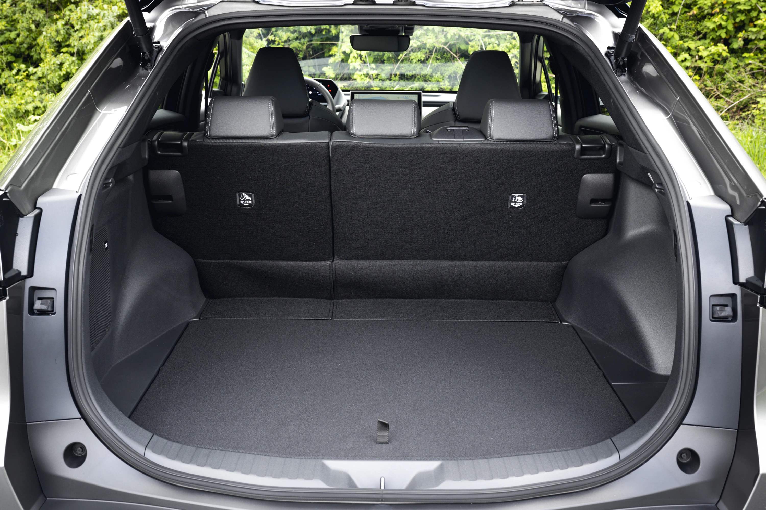 Toyota bZ4X FWD trunk view