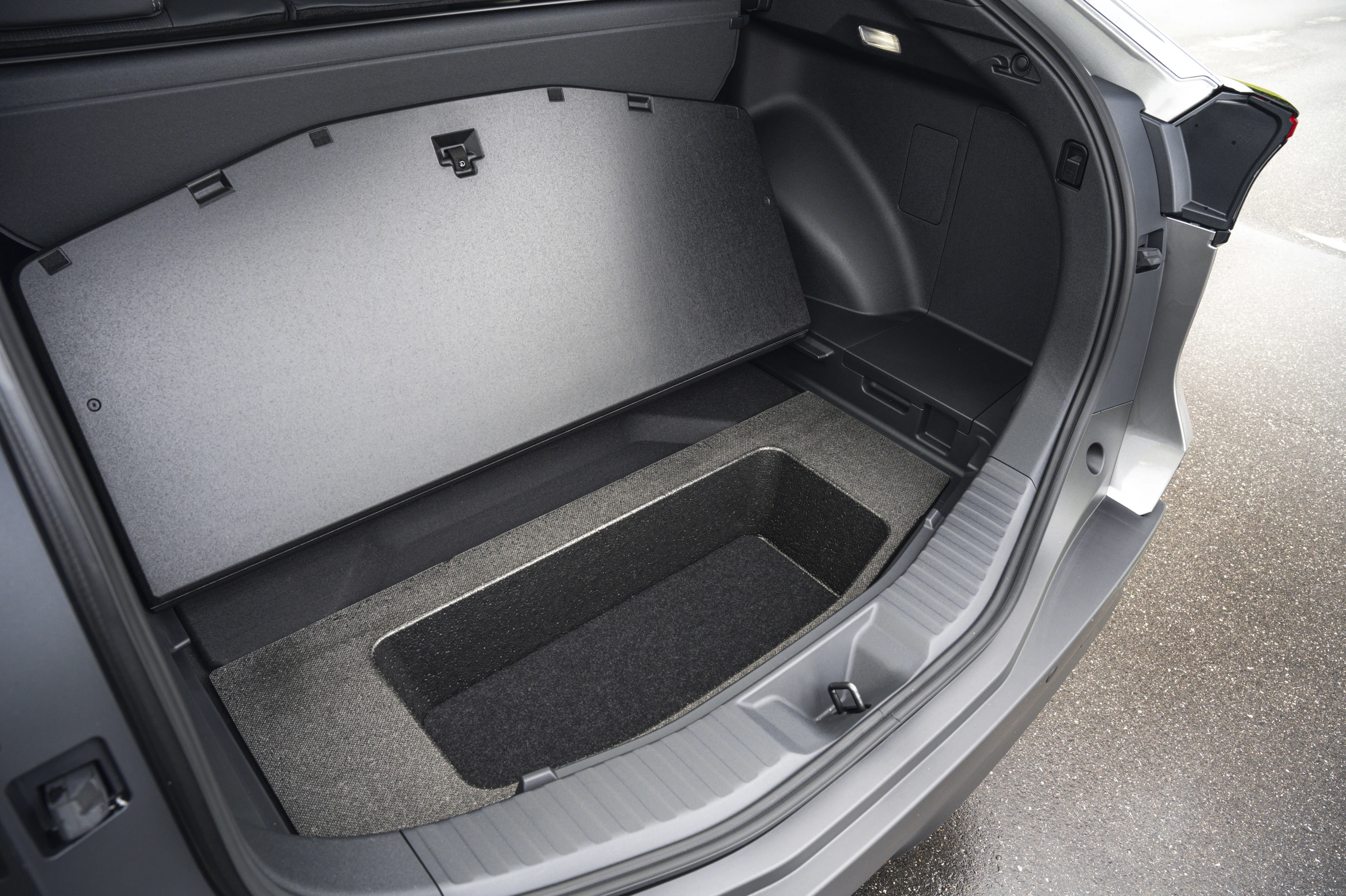 Toyota bZ4X FWD trunk view