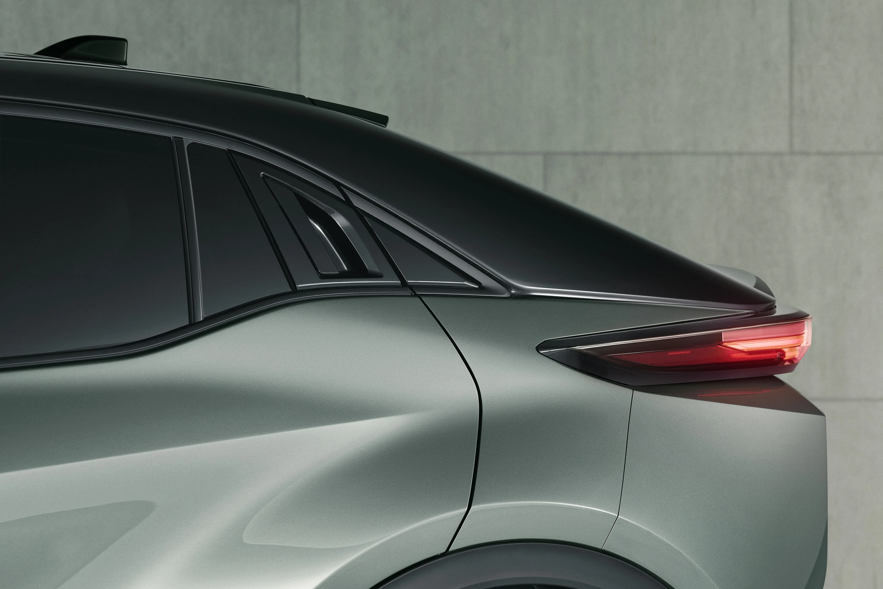 Toyota C-HR+ 57.7 kWh details view