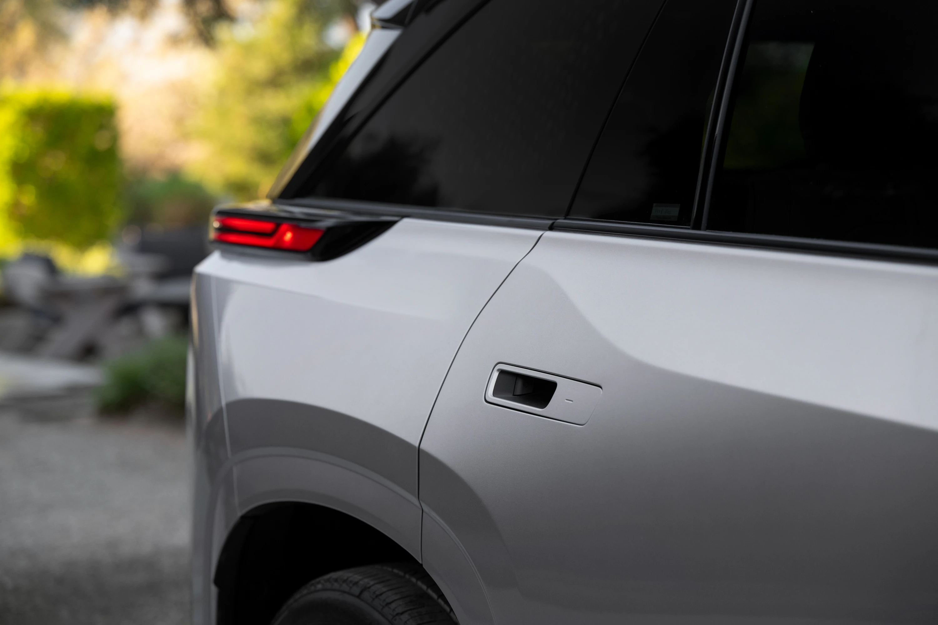 Toyota Highlander AWD 77 kWh details view