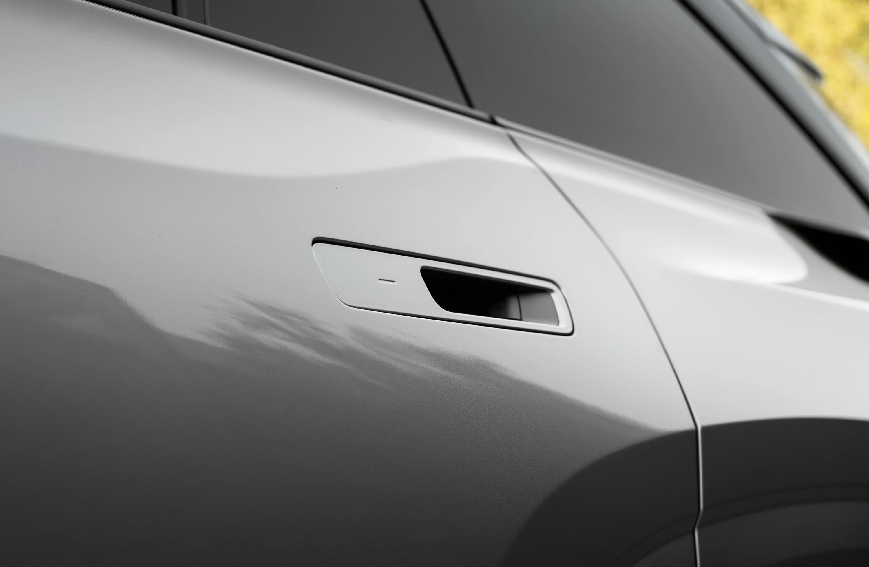 Toyota Highlander AWD 95.8 kWh details view