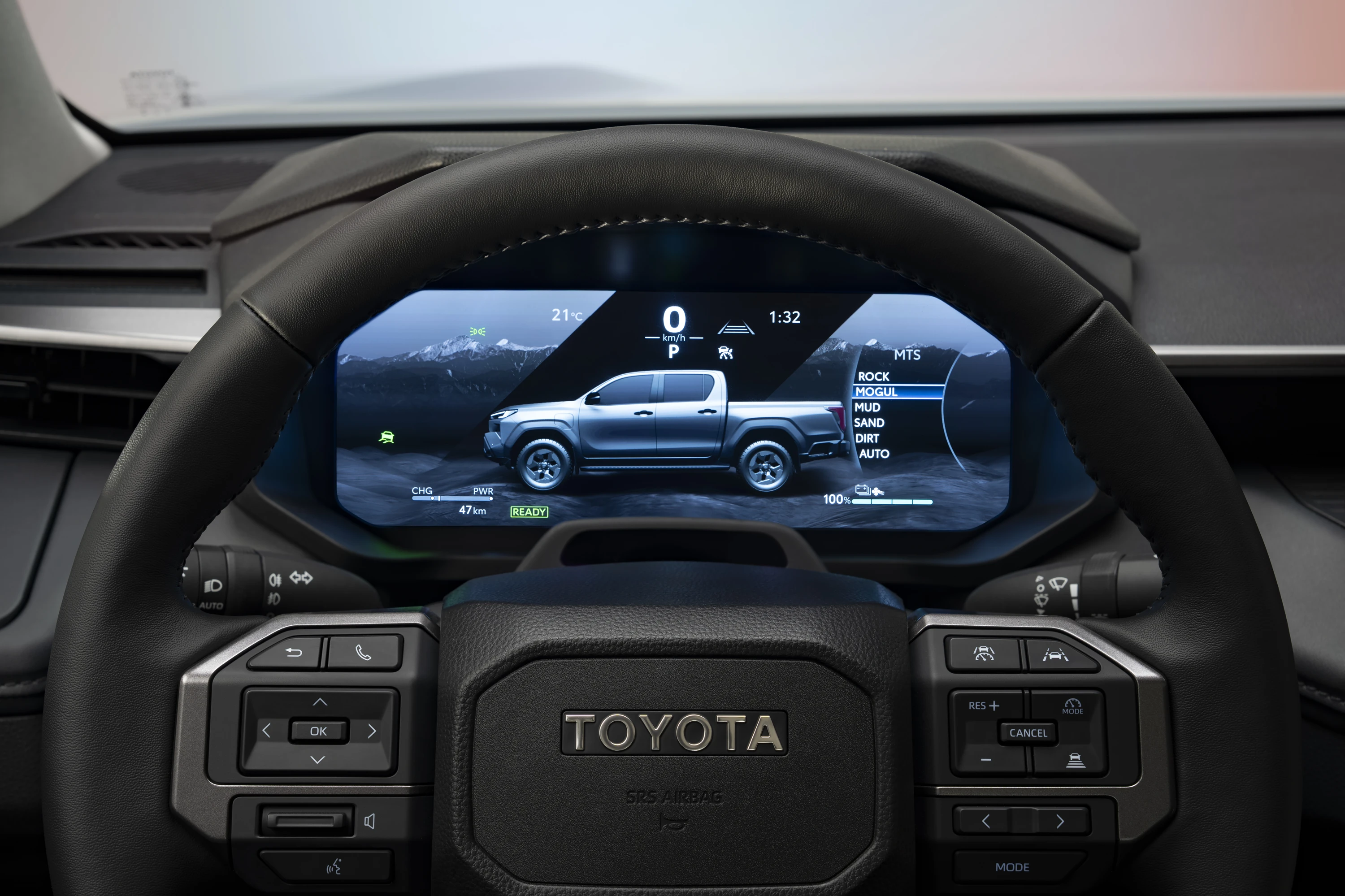 Toyota Hilux BEV screens view