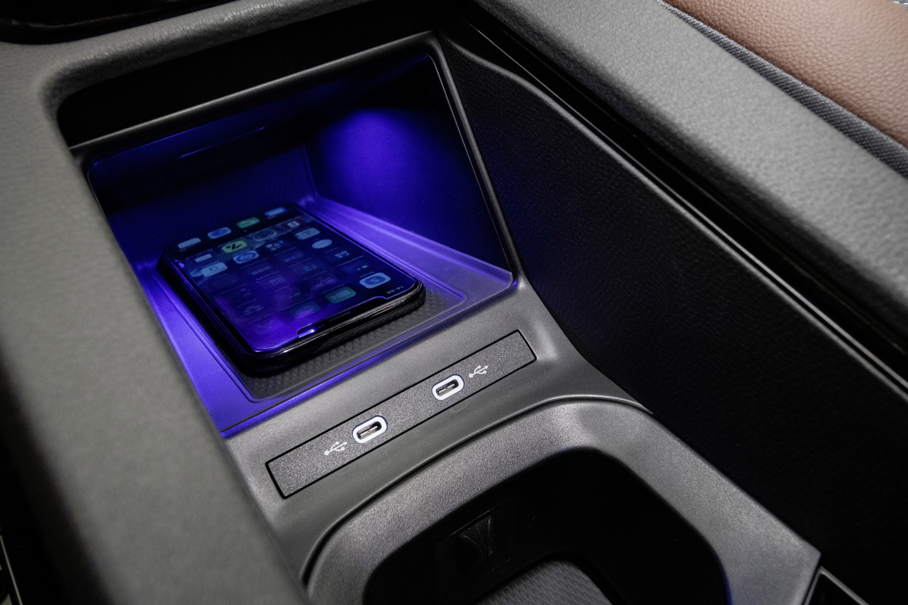 Volkswagen ID.4 Pro 4MOTION (GEN1) interior view