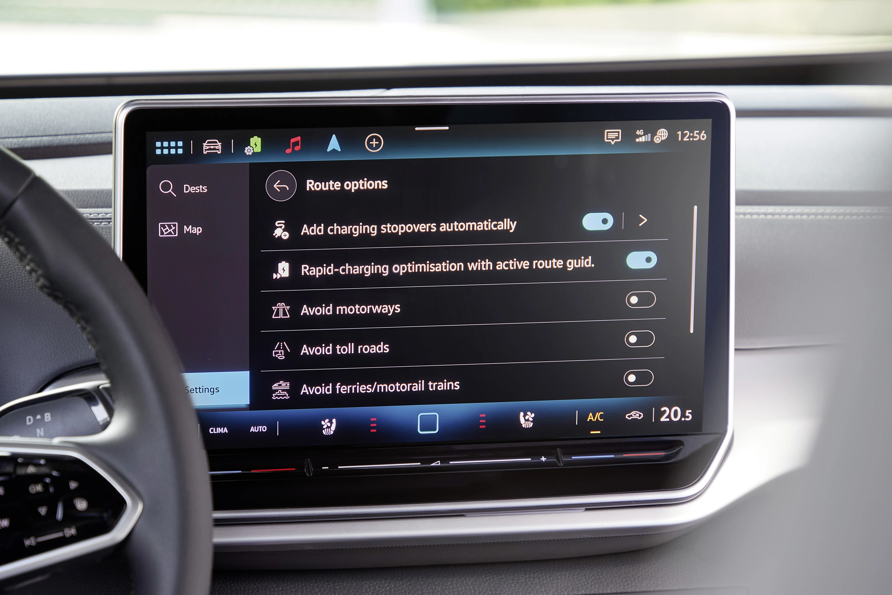 Volkswagen ID.4 Pro 4MOTION screens view