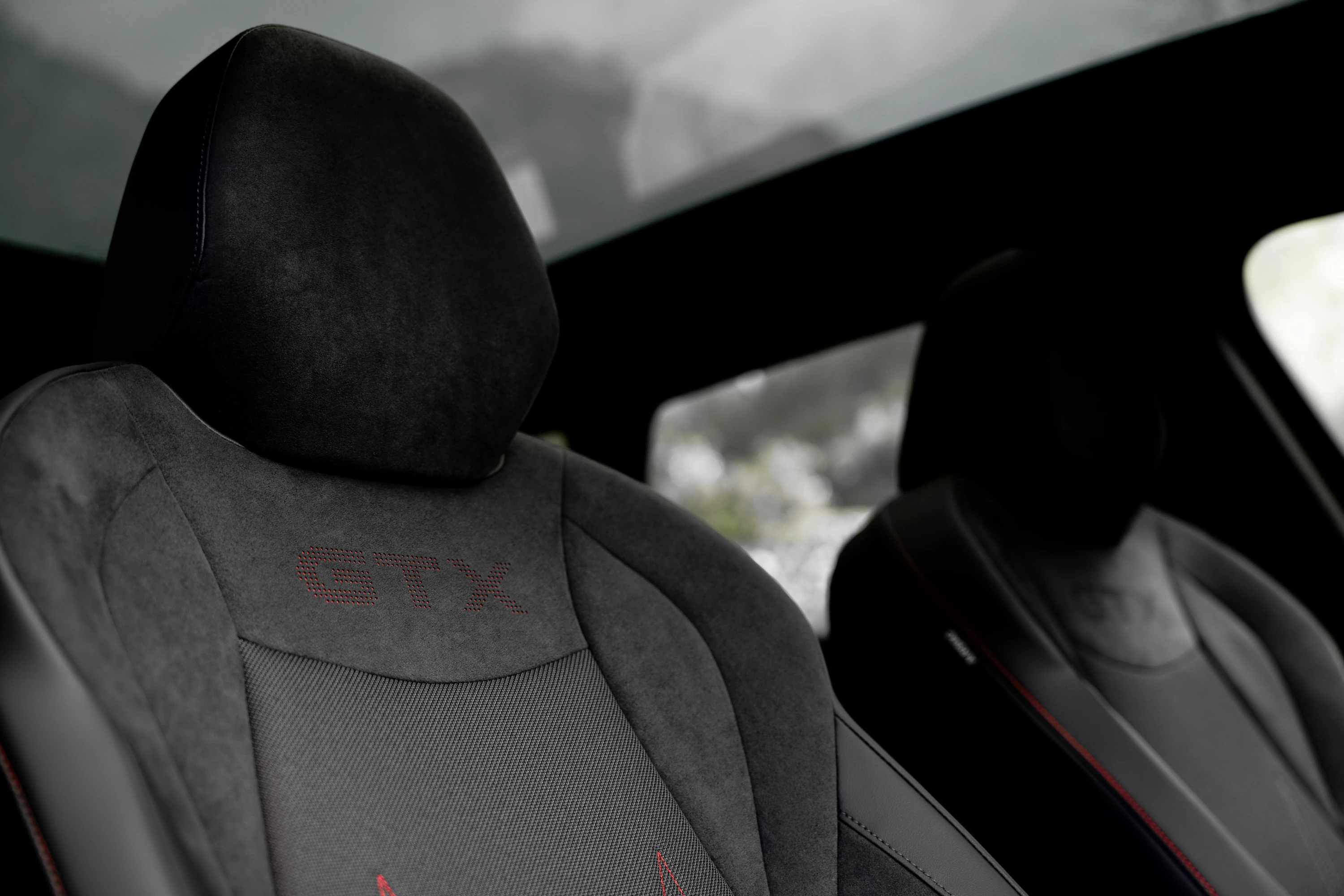 Volkswagen ID.7 GTX Tourer frontseats view