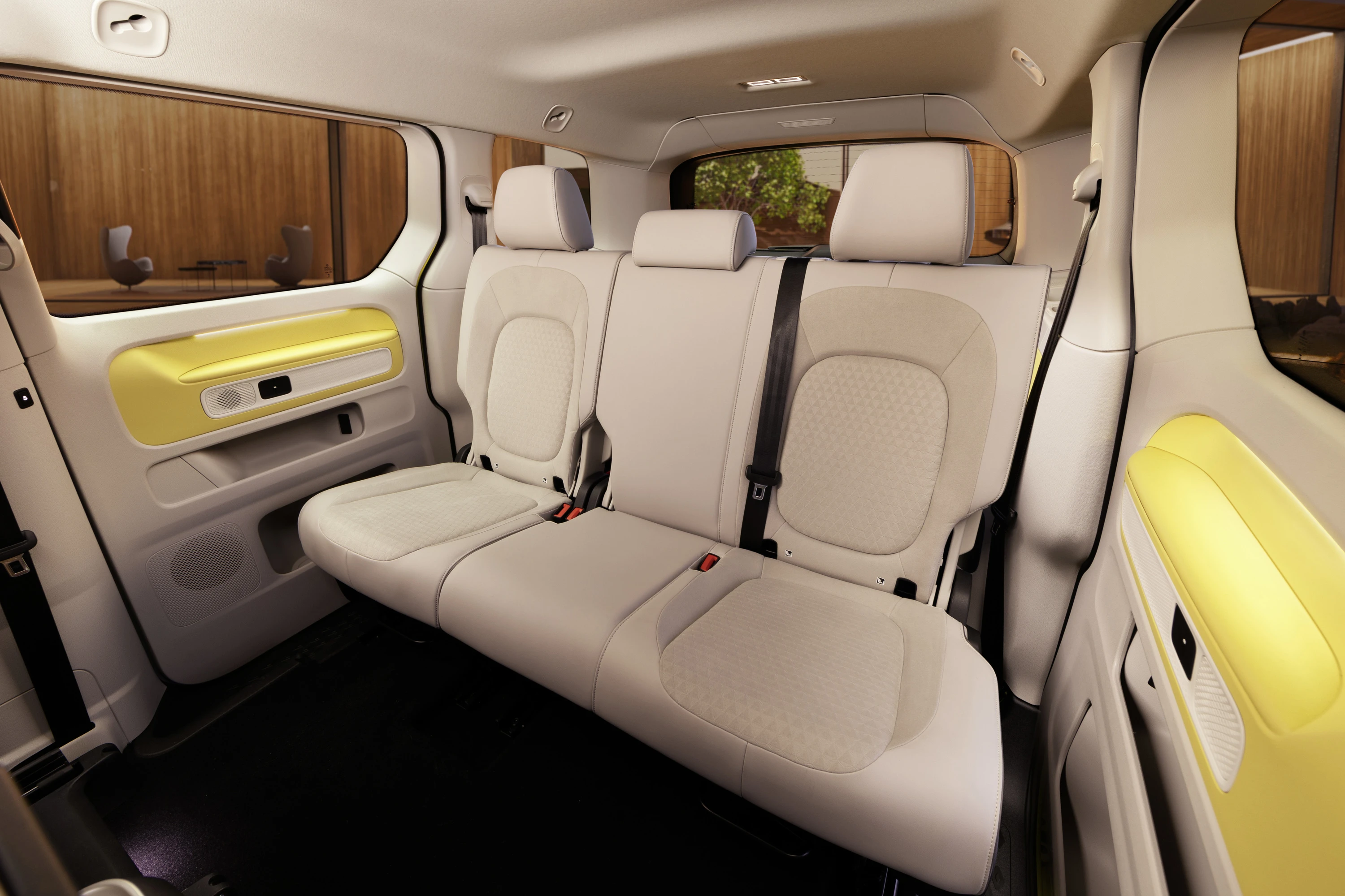 Volkswagen ID. Buzz NWB Pro 4MOTION 79 kWh secondrowseats view