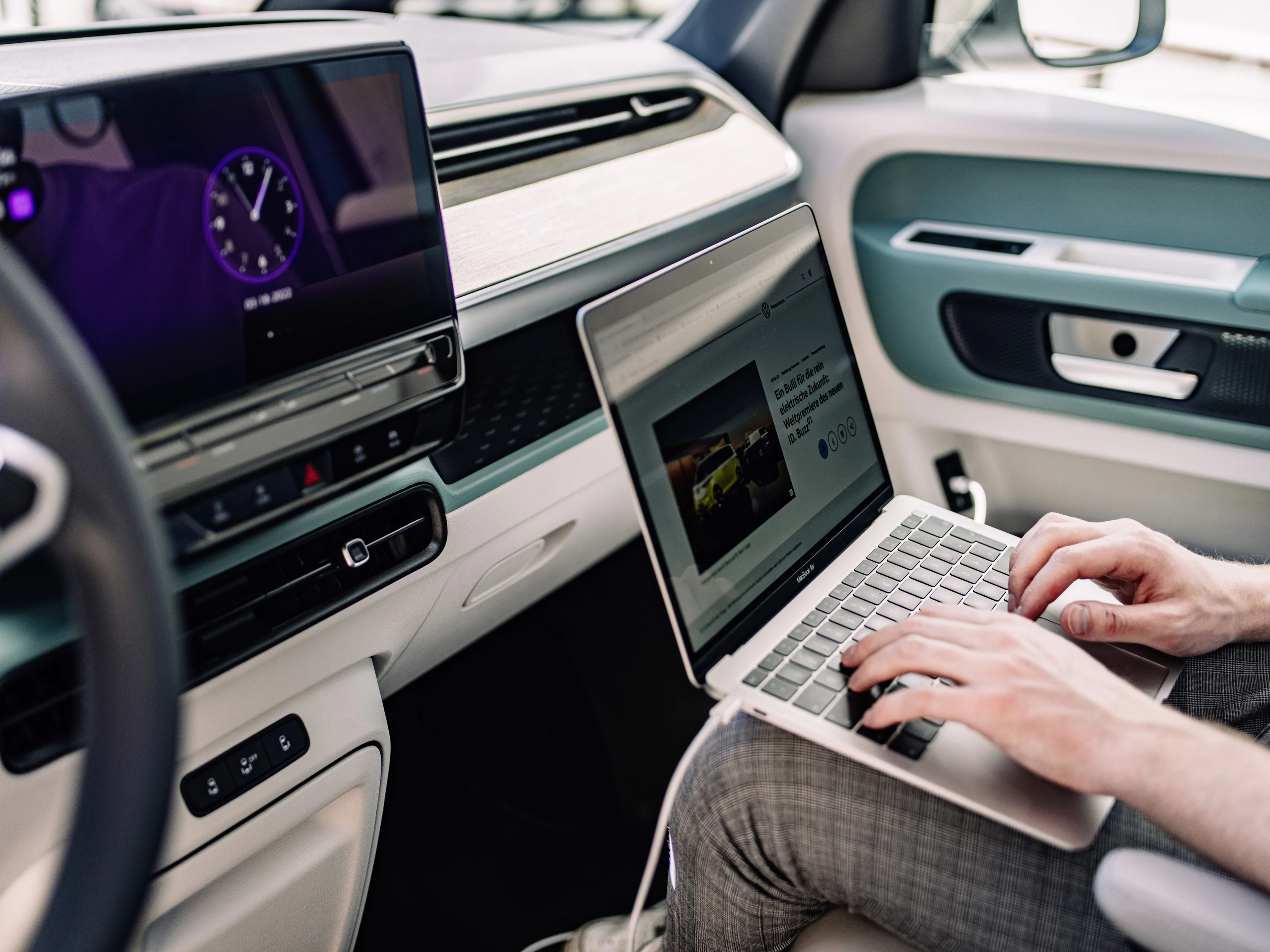Volkswagen ID. Buzz NWB Pure 58 kWh interior view