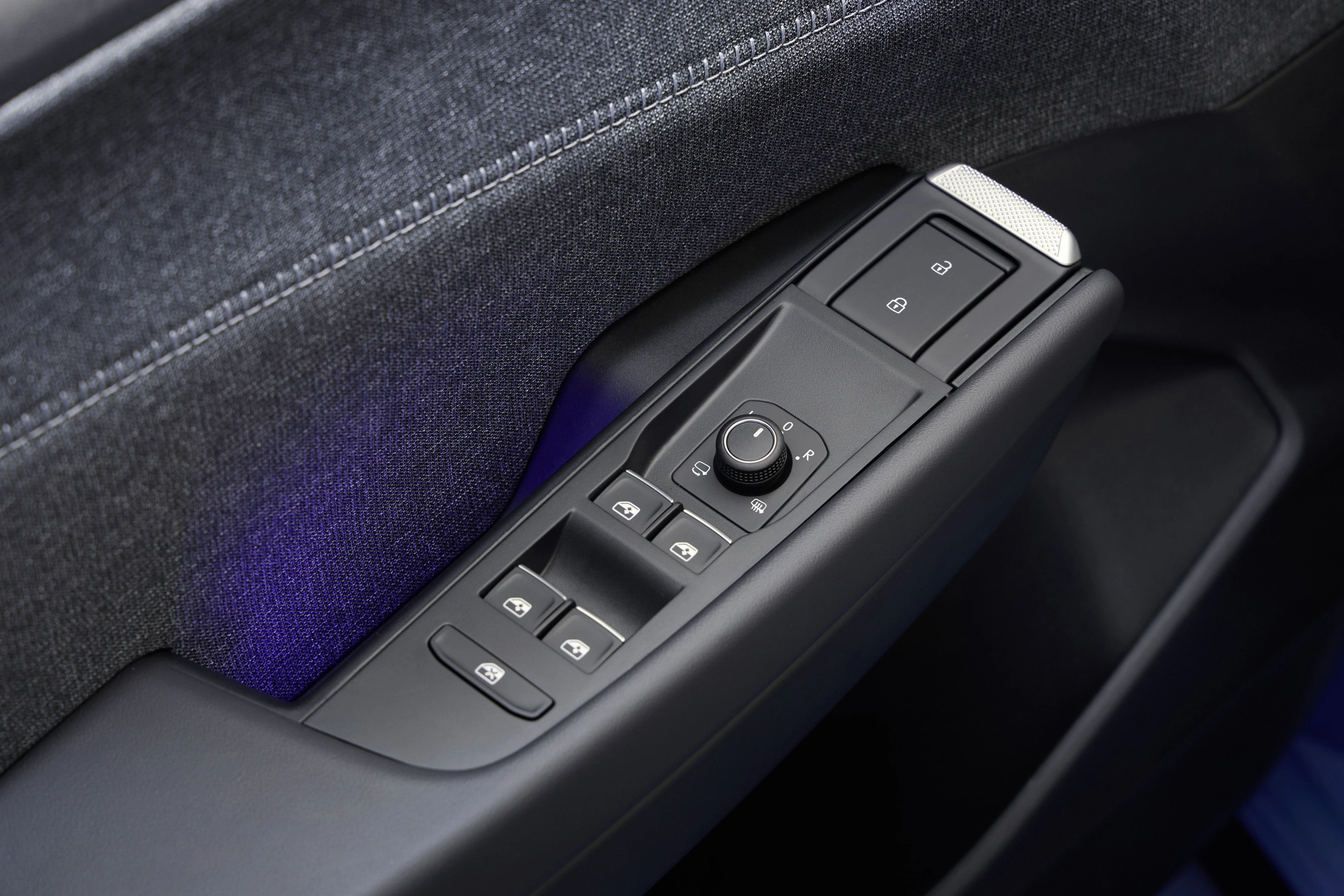 Volkswagen ID. Cross 155 kW details view