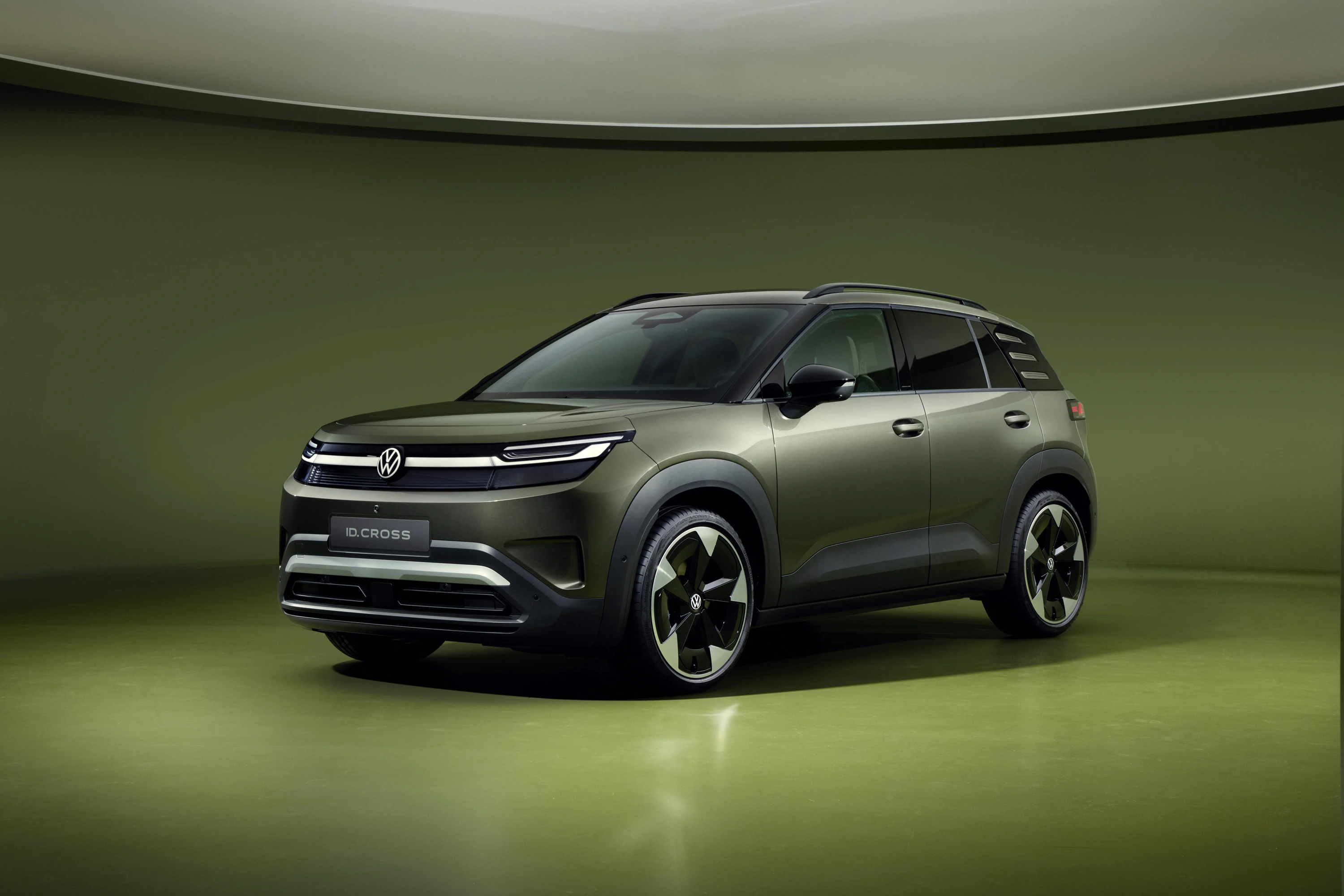 Volkswagen ID. Cross 85 kW exterior view