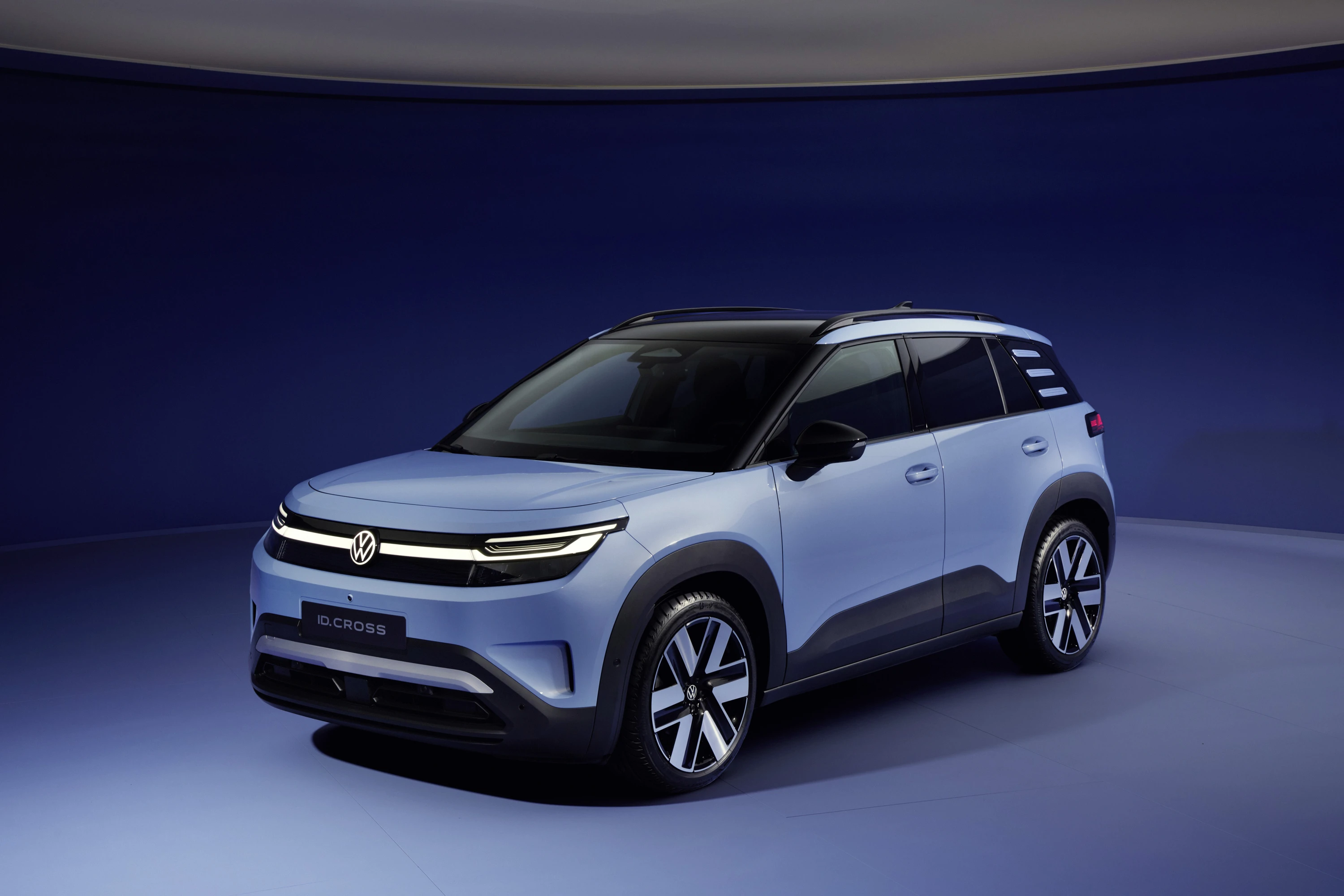 Volkswagen ID. Cross 99 kW electric vehicle exterior