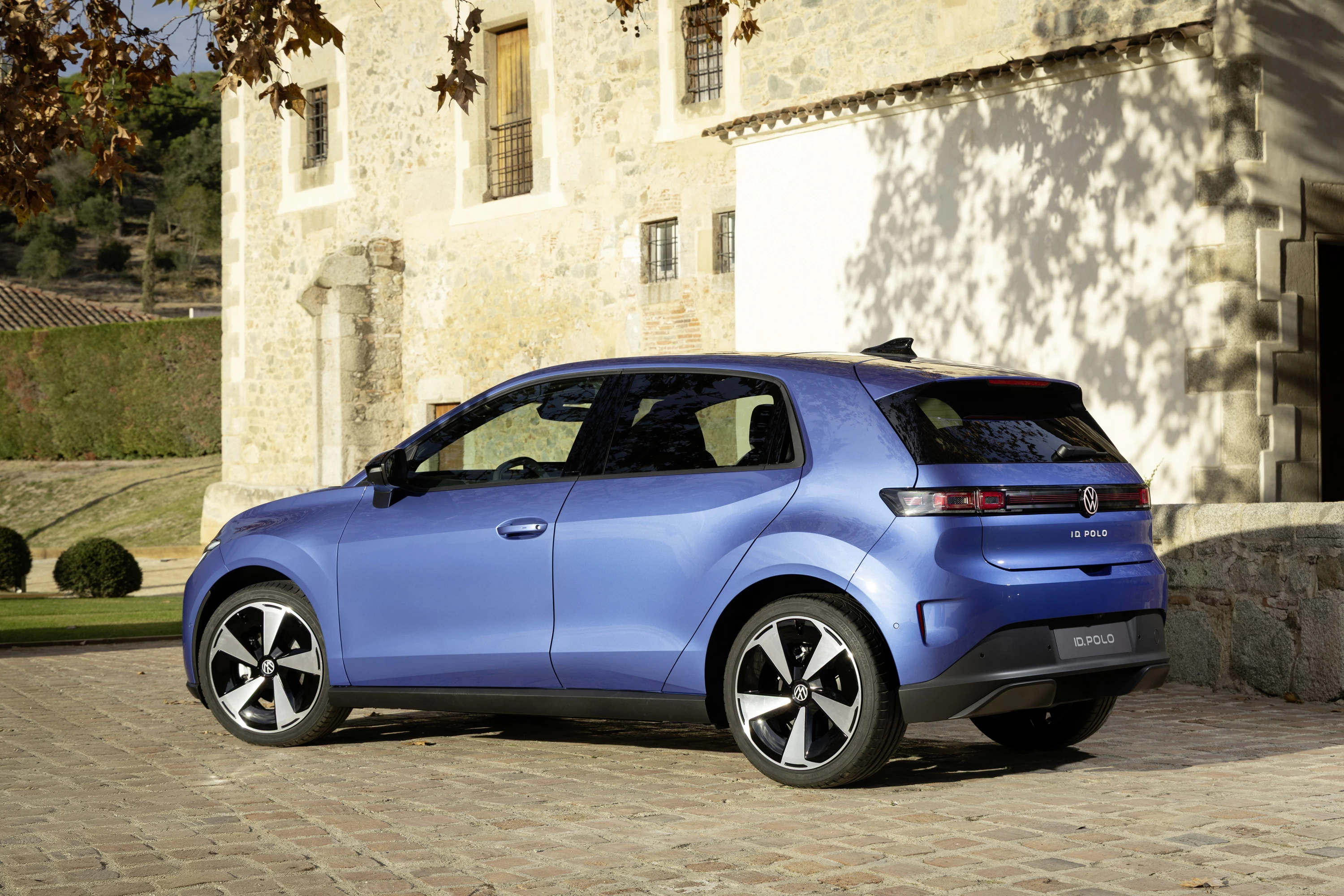 Volkswagen ID. Polo 85 kW exterior view