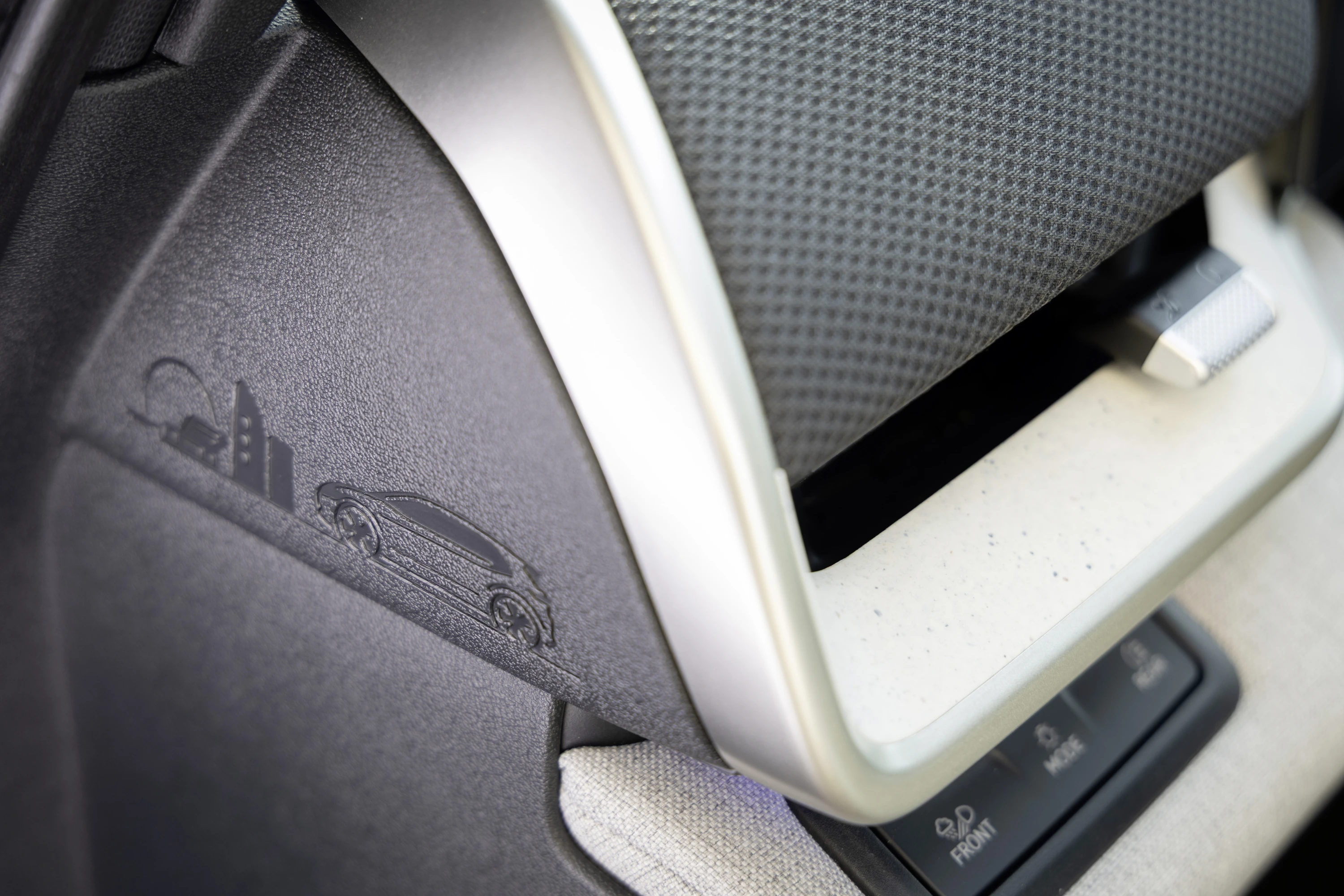 Volkswagen ID. Polo 85 kW details view
