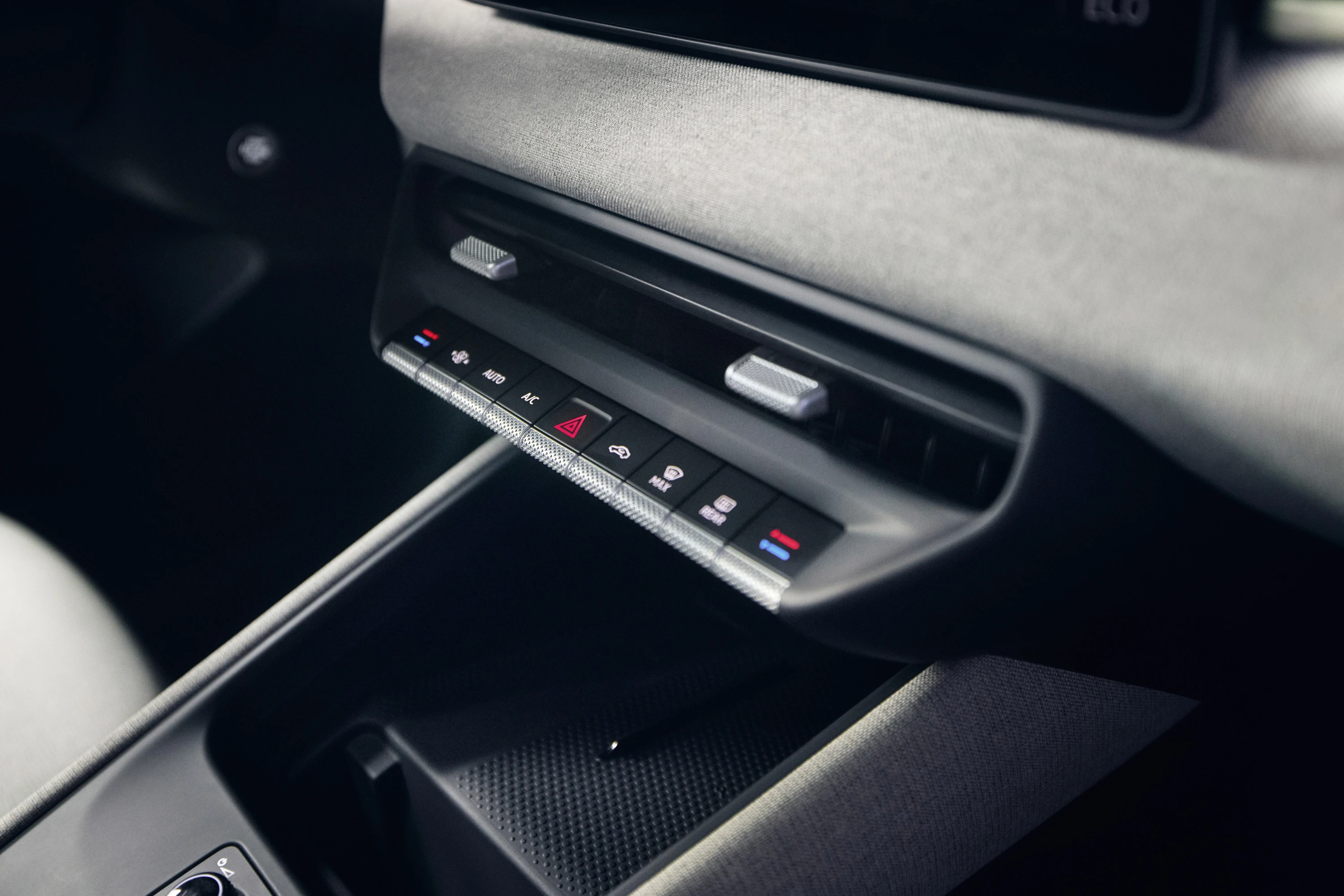 Volkswagen ID. Polo 99 kW details view