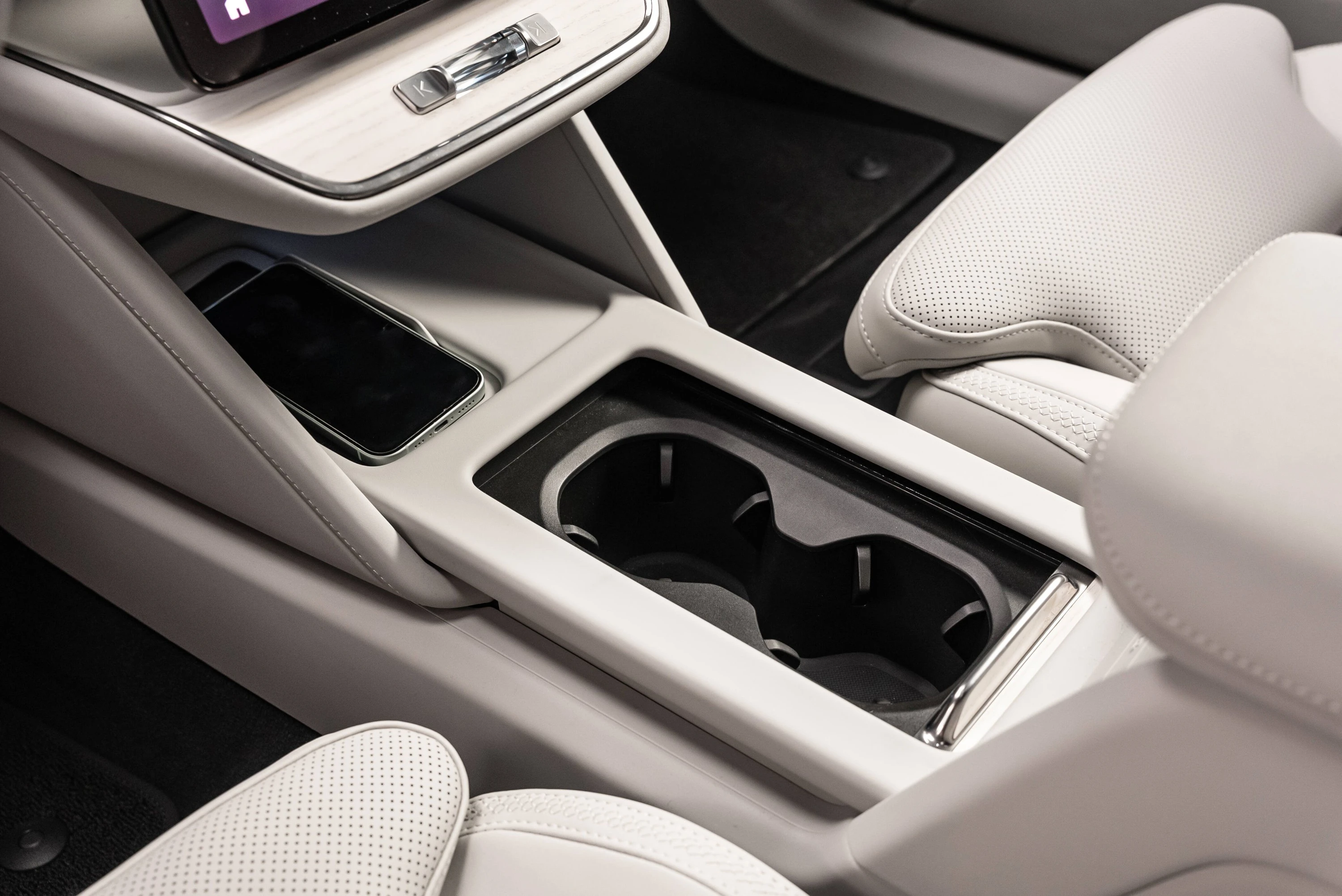 Volvo ES90 Single Motor Extended Range details view