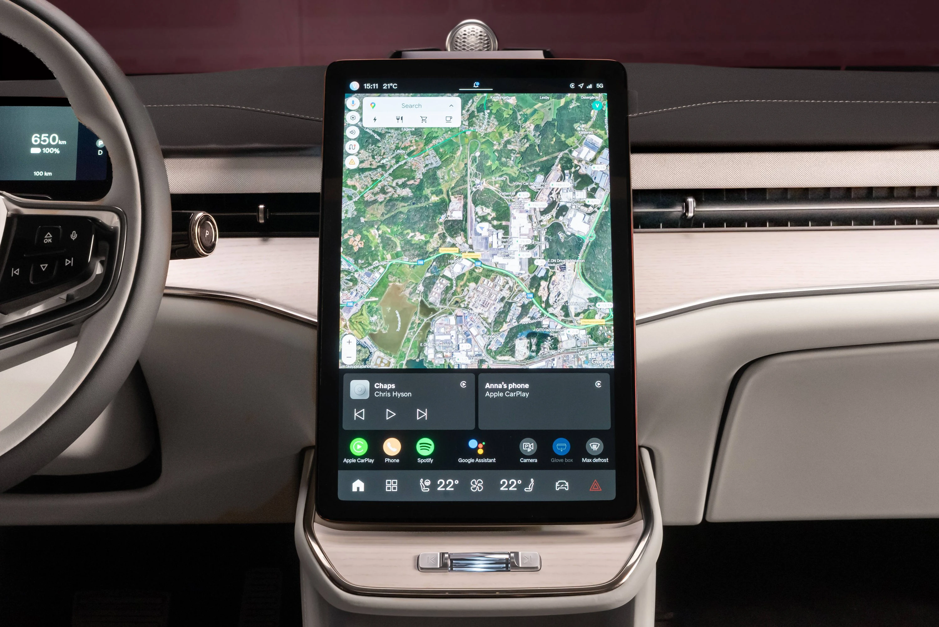 Volvo ES90 Twin Motor screens view
