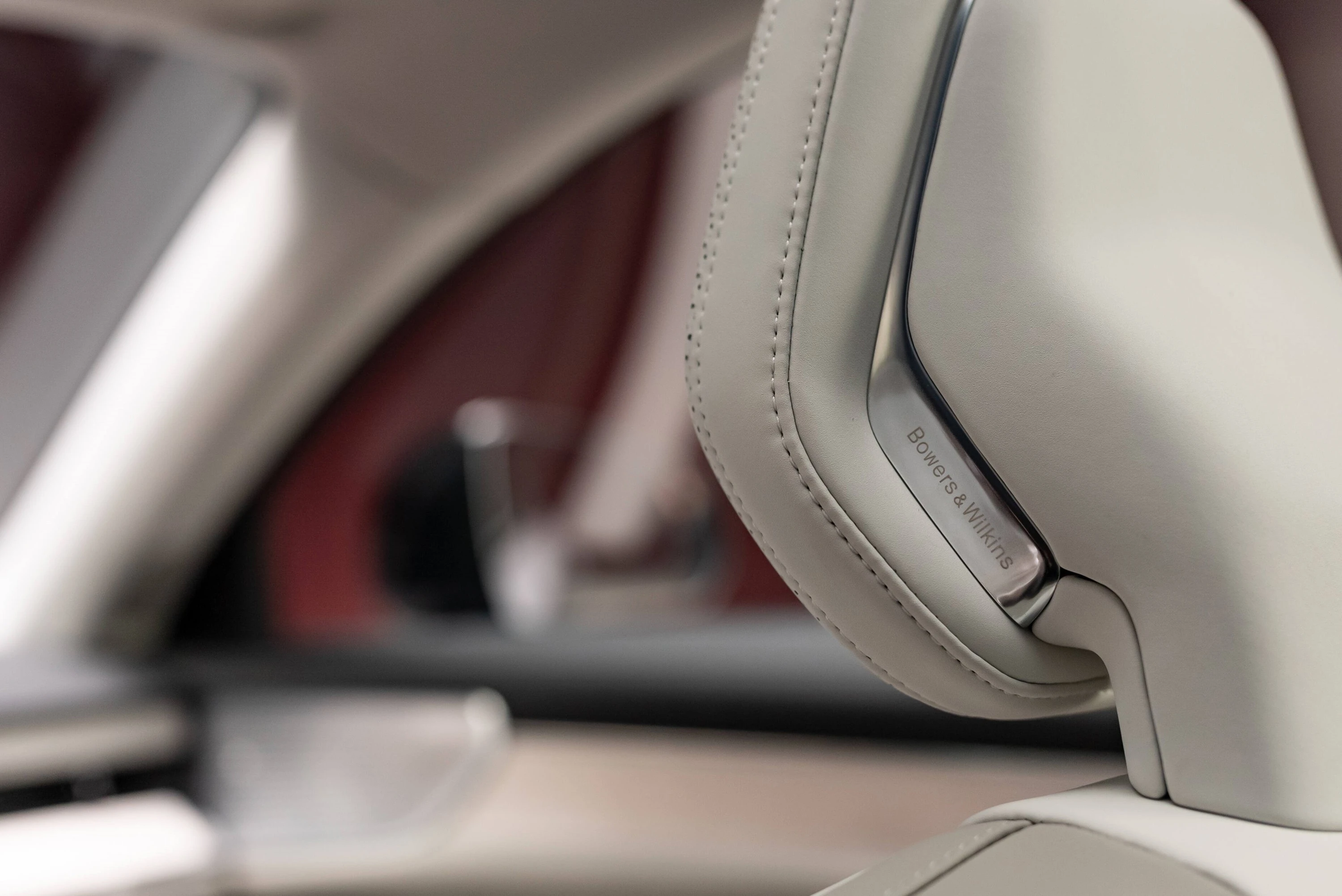 Volvo ES90 Twin Motor speakers view