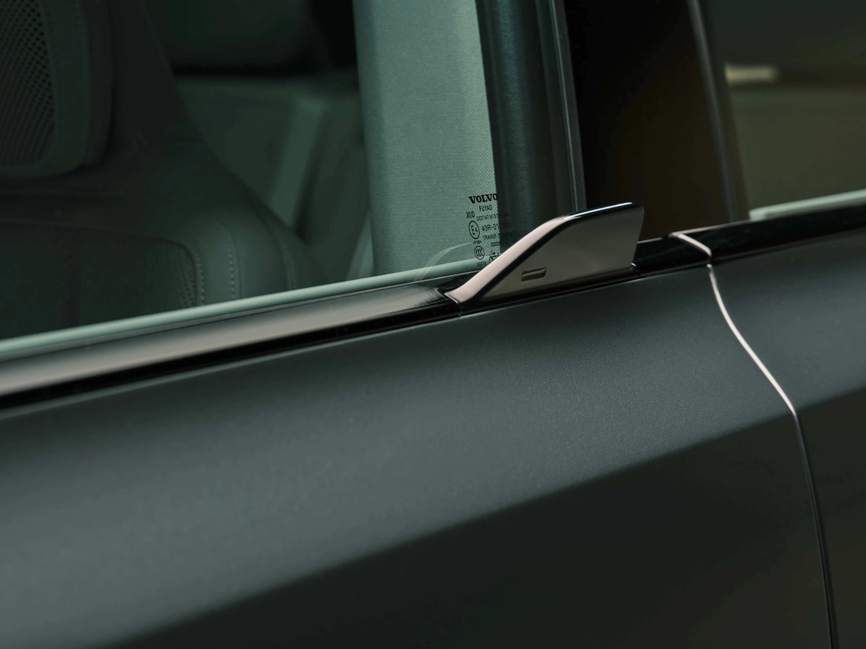 Volvo EX60 P12 AWD Electric details view
