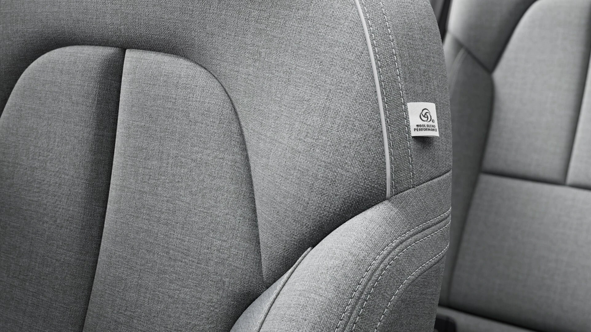 Volvo XC40 Recharge Single Motor frontseats view